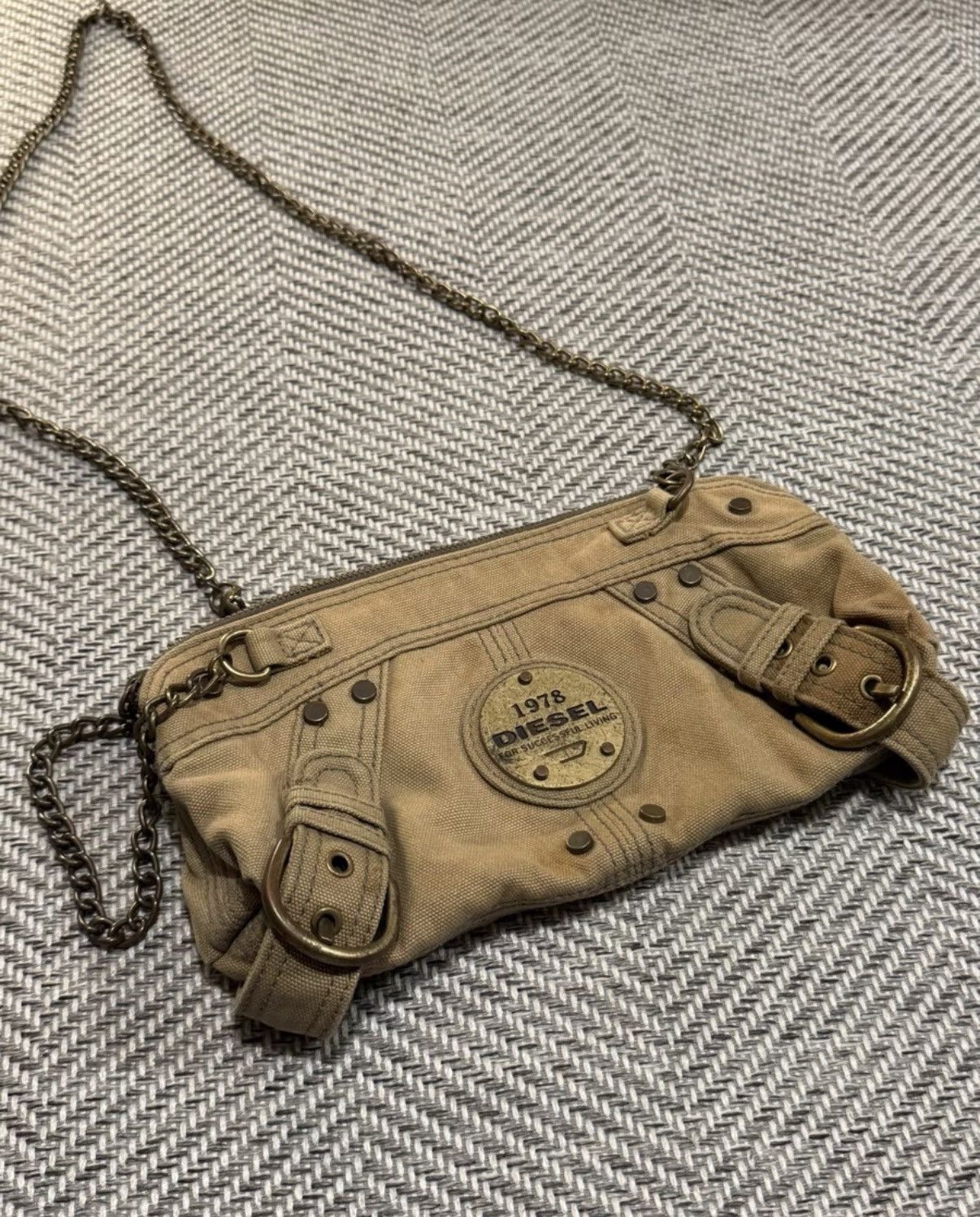 Diesel DIESEL 1978 Canvas Rivet Badge Chain Small Bag K24 Size ONE SIZE - 1 Thumbnail