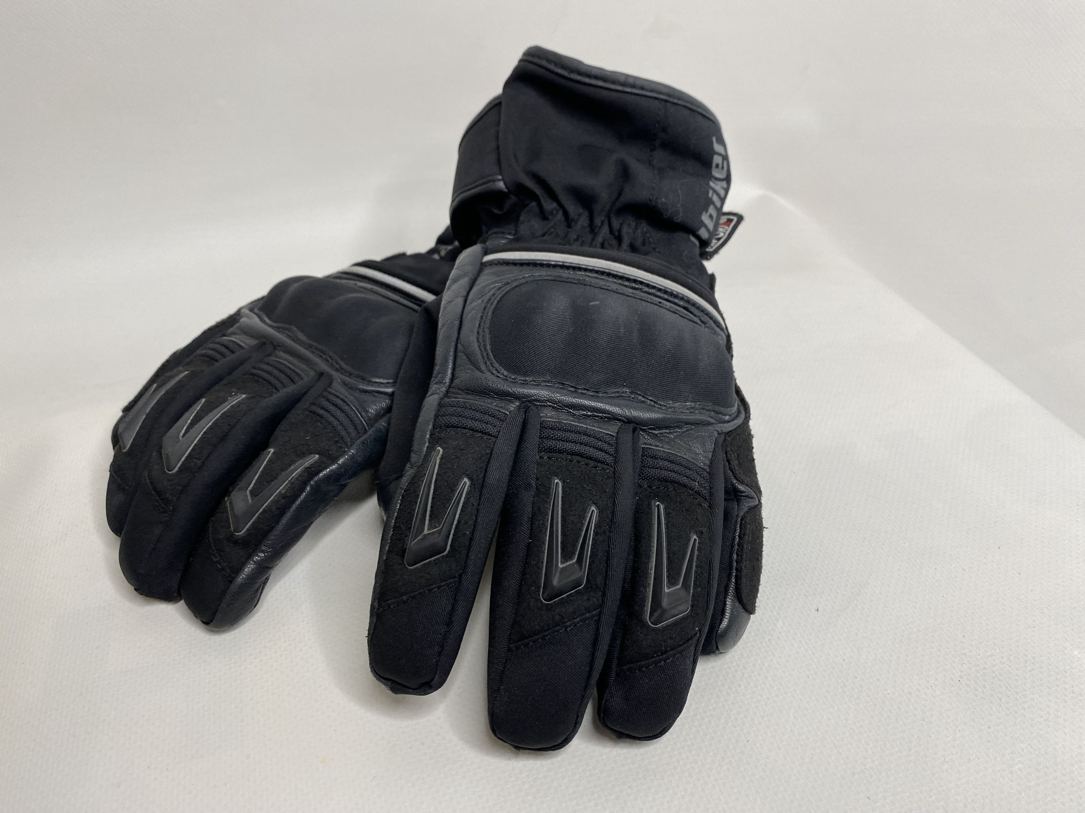 Honda × Yamaha PROBIKER MOTORCYCLE GLOVES SHORT URBAN STREET MOTORBIKE Size ONE SIZE - 1 Thumbnail
