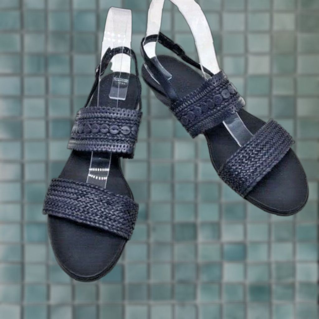 Vintage Munro American Morocco Black Woven Leather Slingback Sandals US 9.5 M Women Size US 10 / IT 40 - 1 Thumbnail