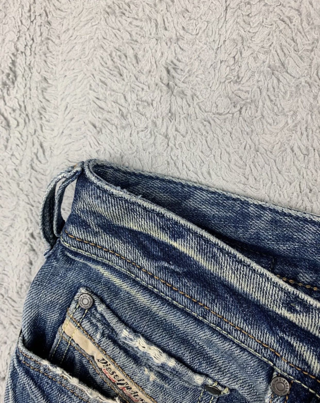 Diesel Diesel Zathan Men’s W34 L32 Distressed Made In Italy 0089J Size US 34 / EU 50 - 11 Thumbnail