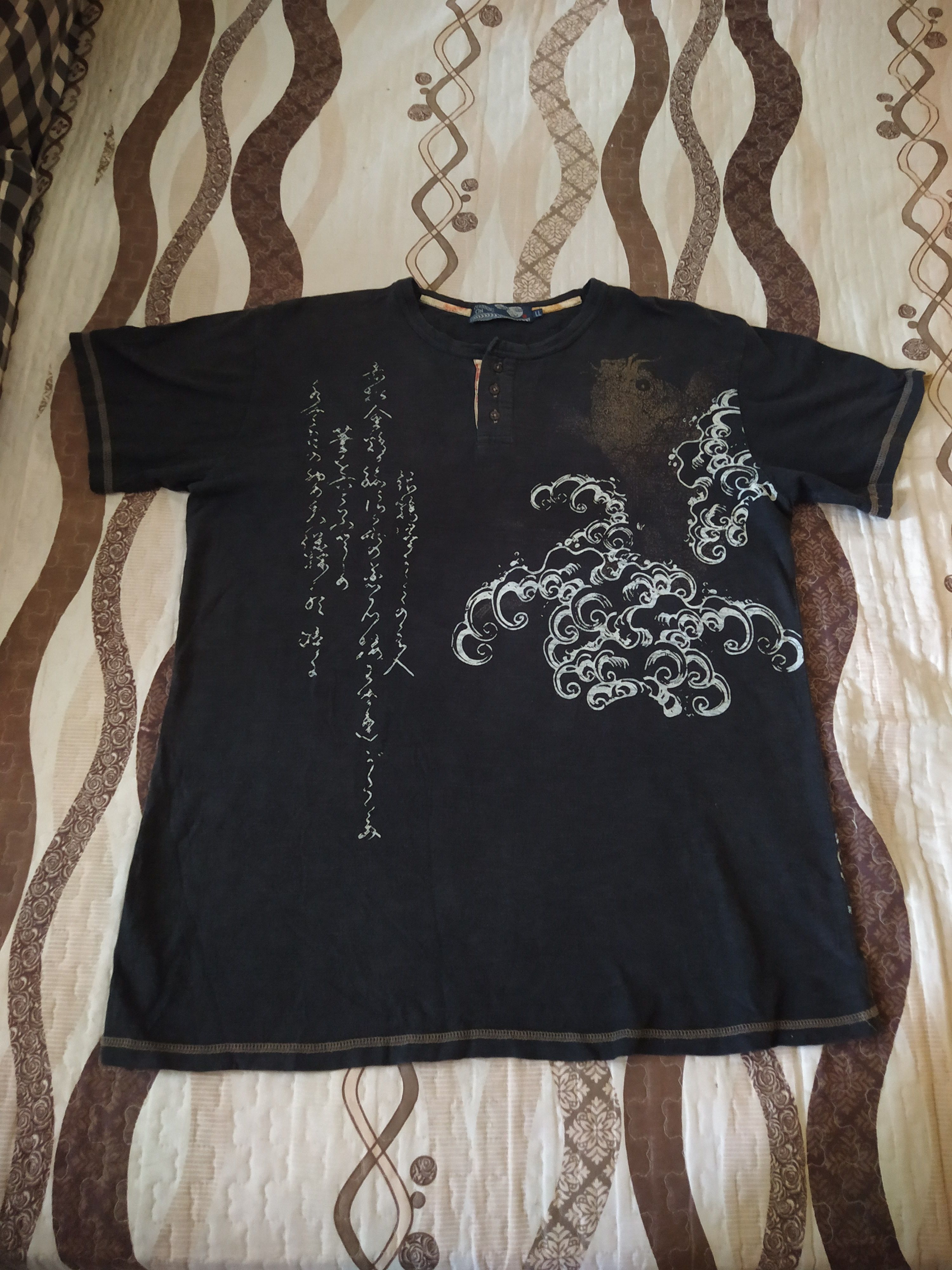 Japanese Brand Vintage Japanese Ukiyo-e Wave Print Henley Size US XL / EU 56 / 4 - 9 Thumbnail