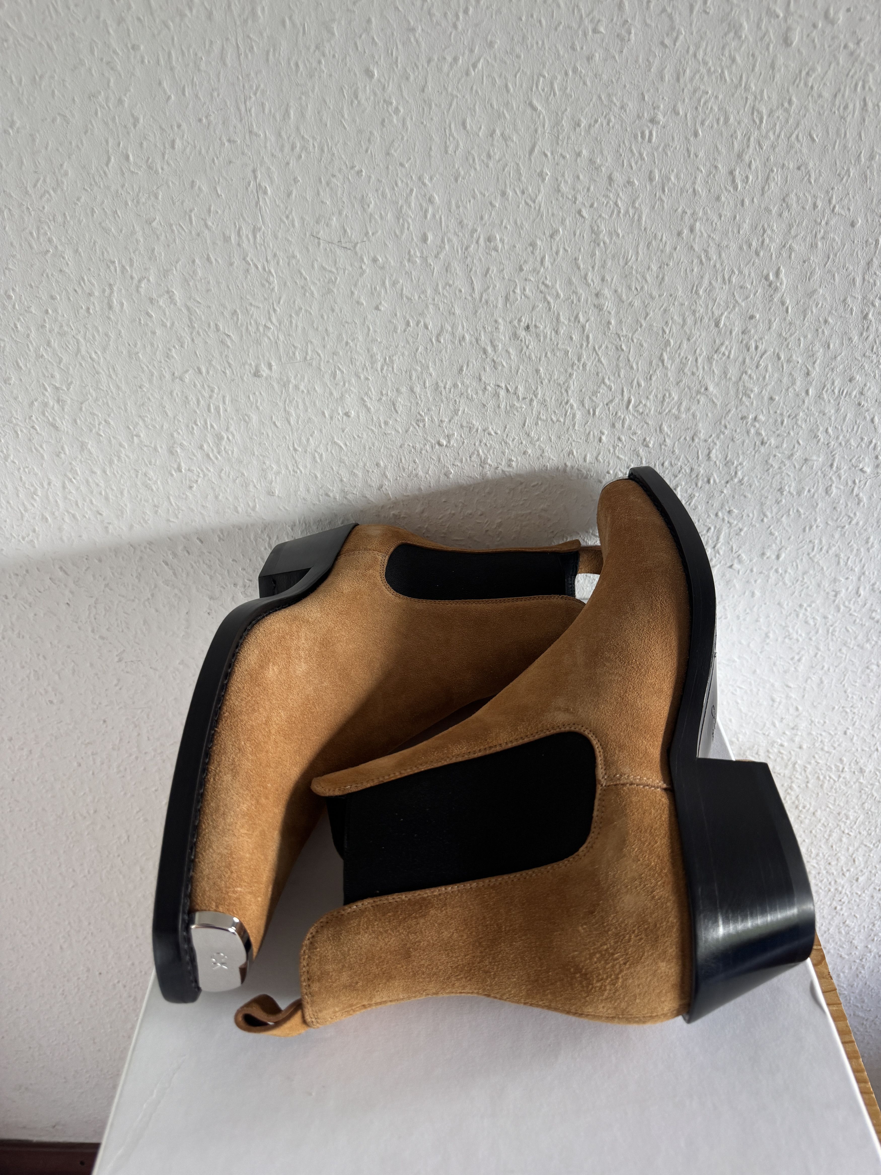 Calvin Klein 205W39NYC Walnut Suede Chelsea Boot Size US 11 / EU 44 - 2 Thumbnail