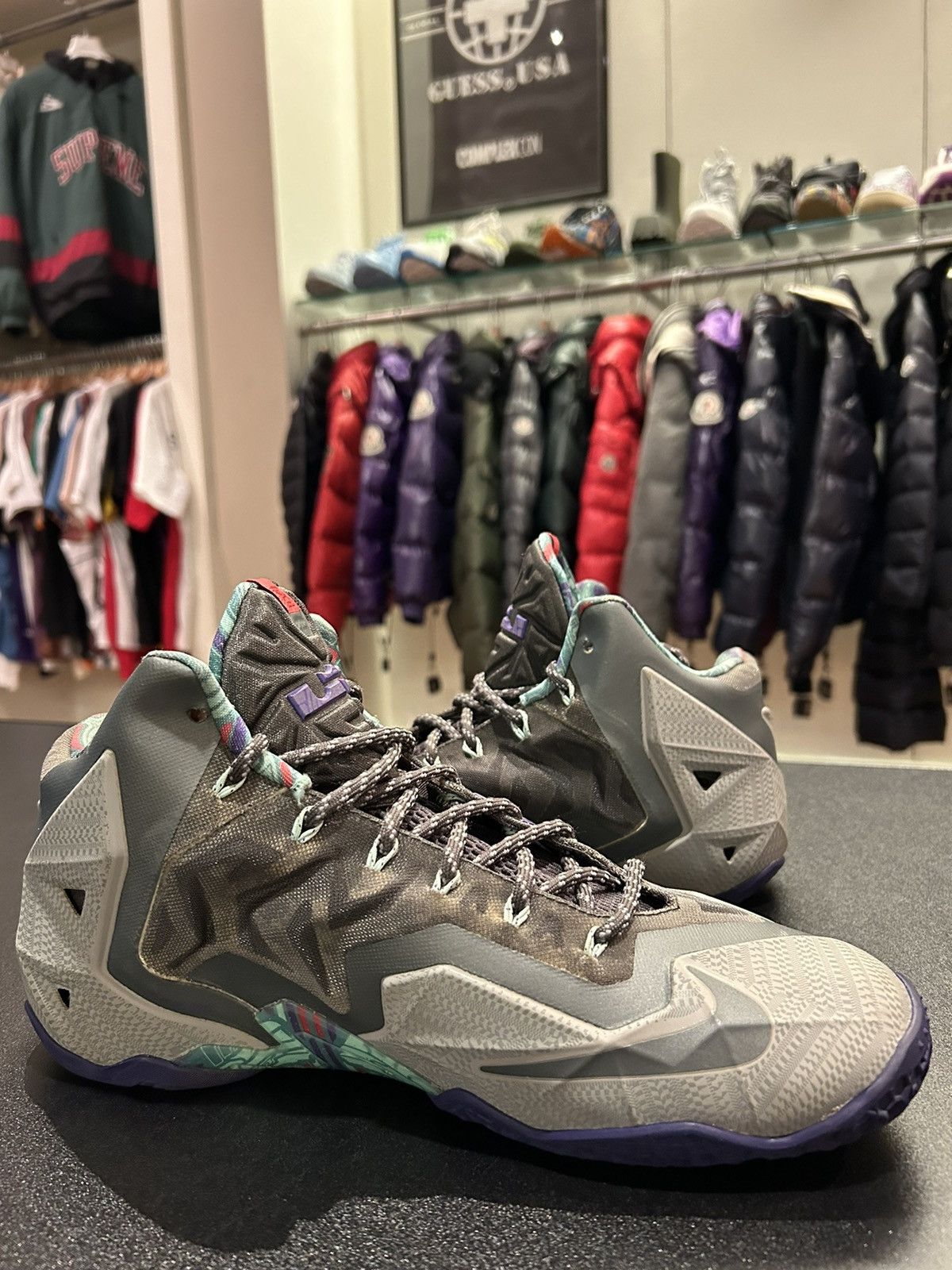 Nike Nike LeBron 11 Terracotta Warrior Size US 11 / EU 44 - 4 Thumbnail