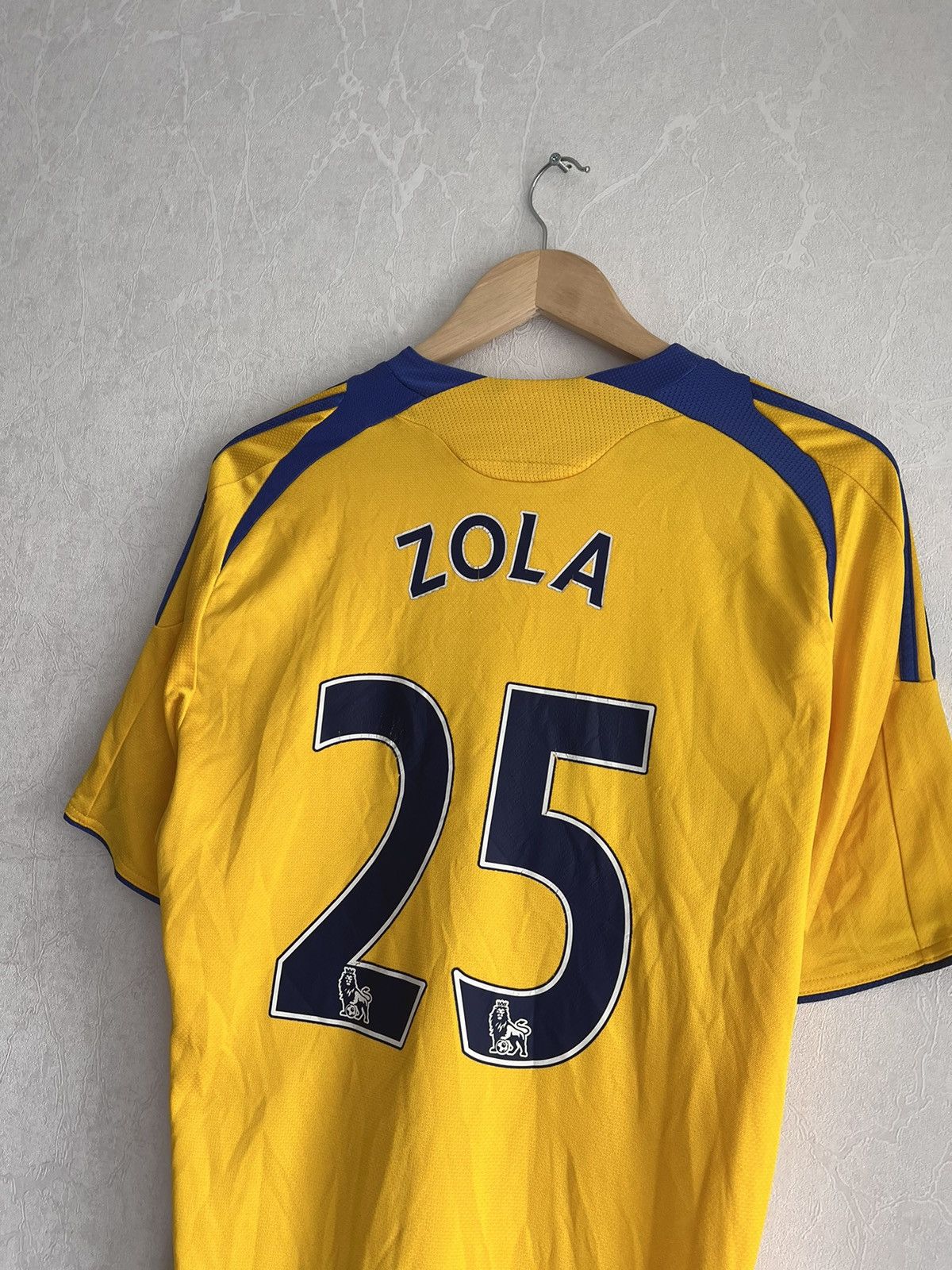 Chelsea Soccer × Vintage Chelsea Adidas Zola 25 football t shirt vintage Size US M / EU 48-50 / 2 - 6 Thumbnail