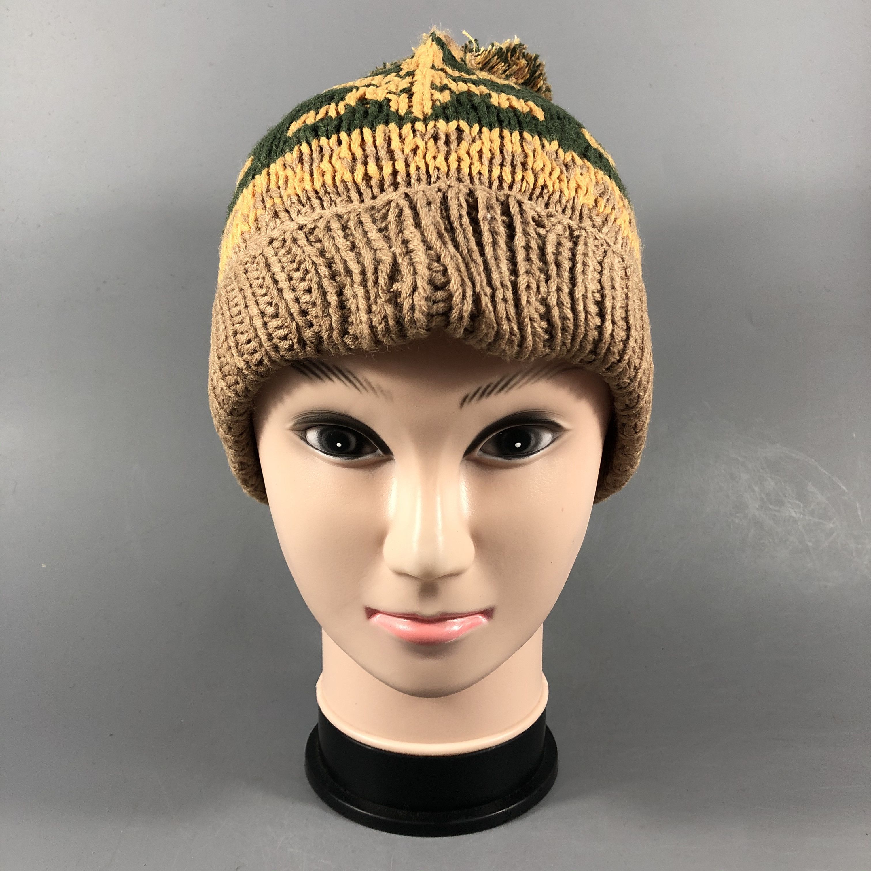 Japanese Brand Beanie Hat Bobble Knit Knitted Size ONE SIZE - 1 Thumbnail