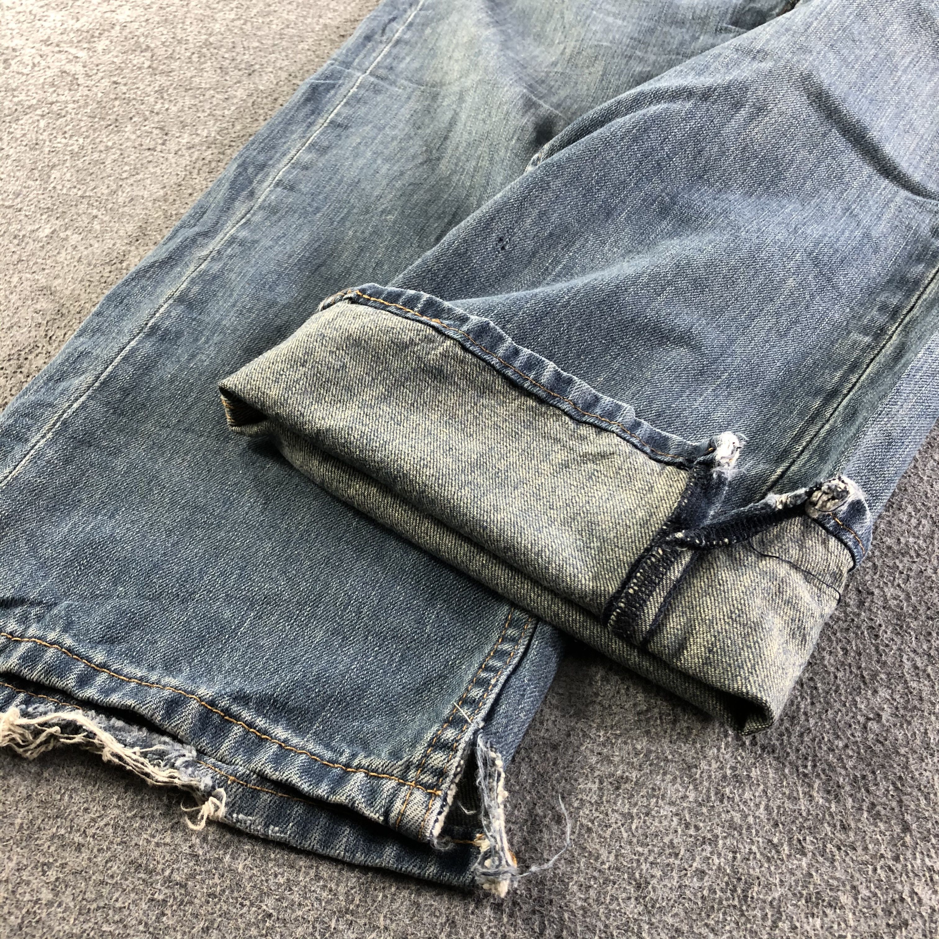 Levi's Vintage Levis 559 Jeans-J4521 Size US 37 - 7 Thumbnail