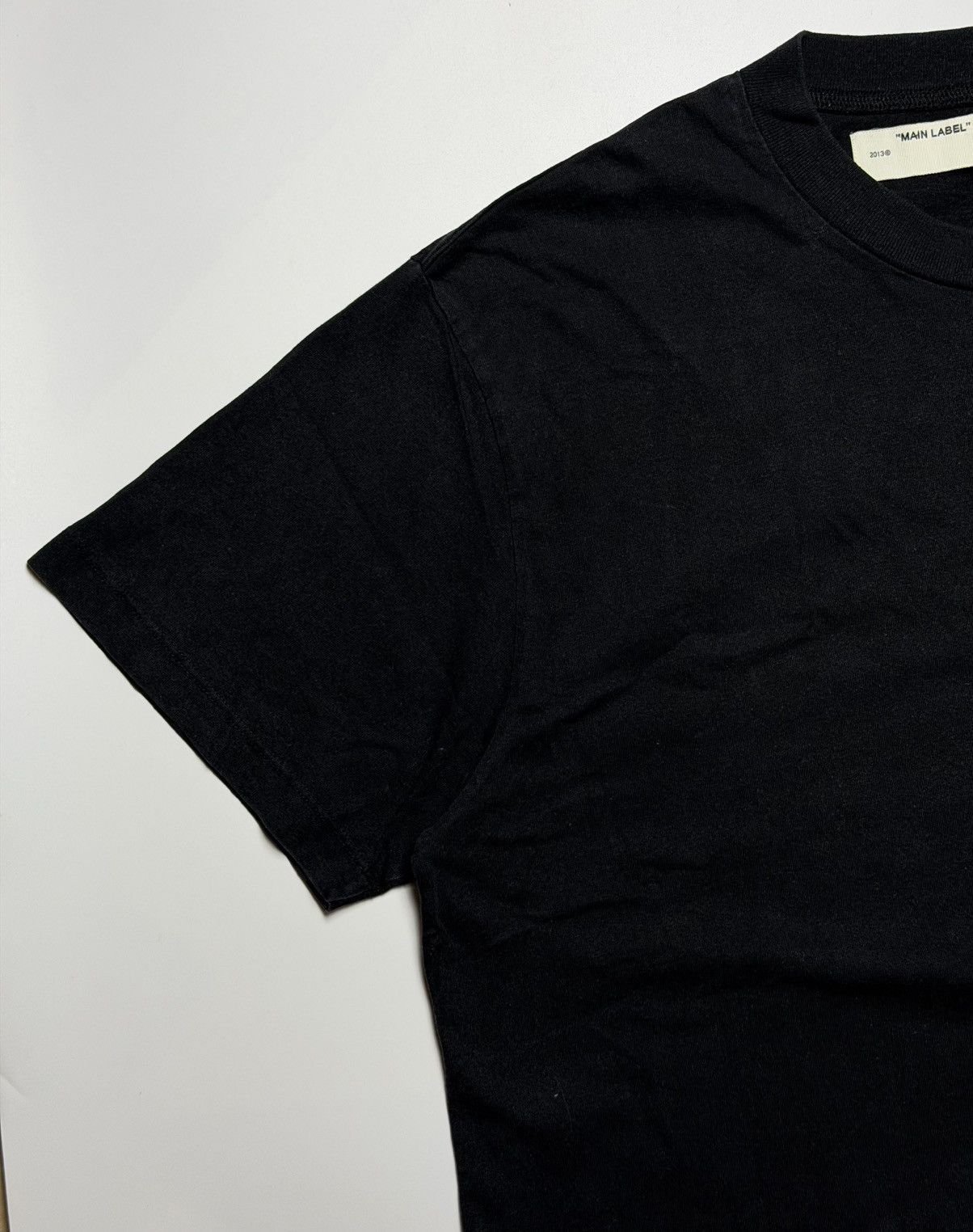 Off-White Off White - Caravaggio T-shirt Size US L / EU 52-54 / 3 - 9 Thumbnail