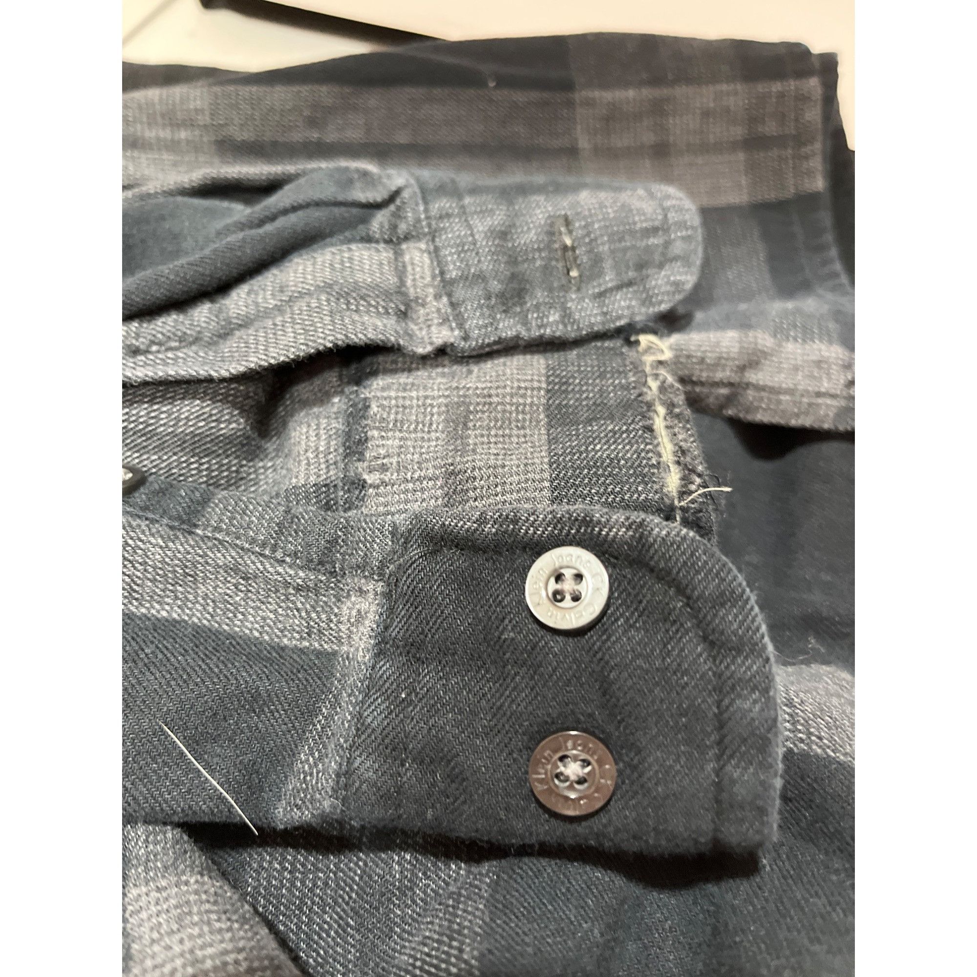 Other Calvin Klein Jeans Mens Gray Plaid Button-Up Long-Sleeve Shi Size US M / EU 48-50 / 2 - 5 Thumbnail
