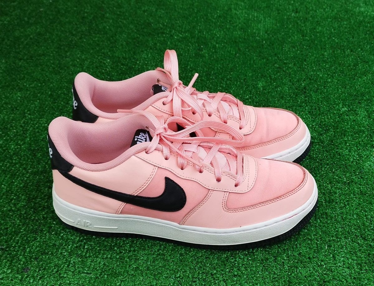 Nike Nike Air Force 1 VDay Size US 6 / IT 36 - 1 Thumbnail