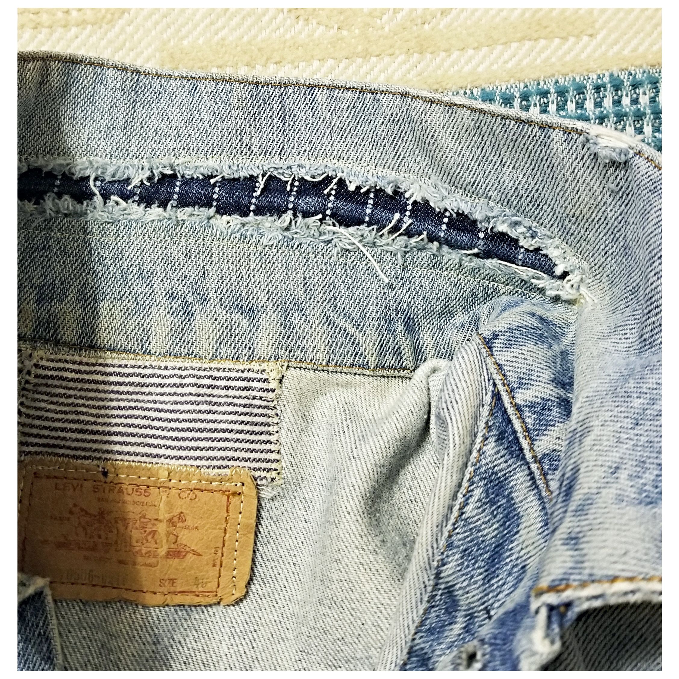 Levi's VTG. LEVI'S DISTRESSED/ REPAIRED TRUCKER JACKET- SIZE LRG Size US L / EU 52-54 / 3 - 9 Thumbnail