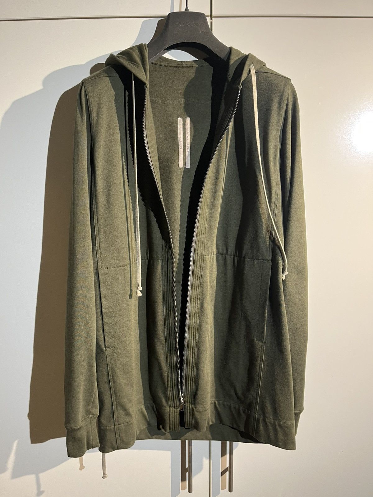 Strobe F/W 22 zipfront hoodie