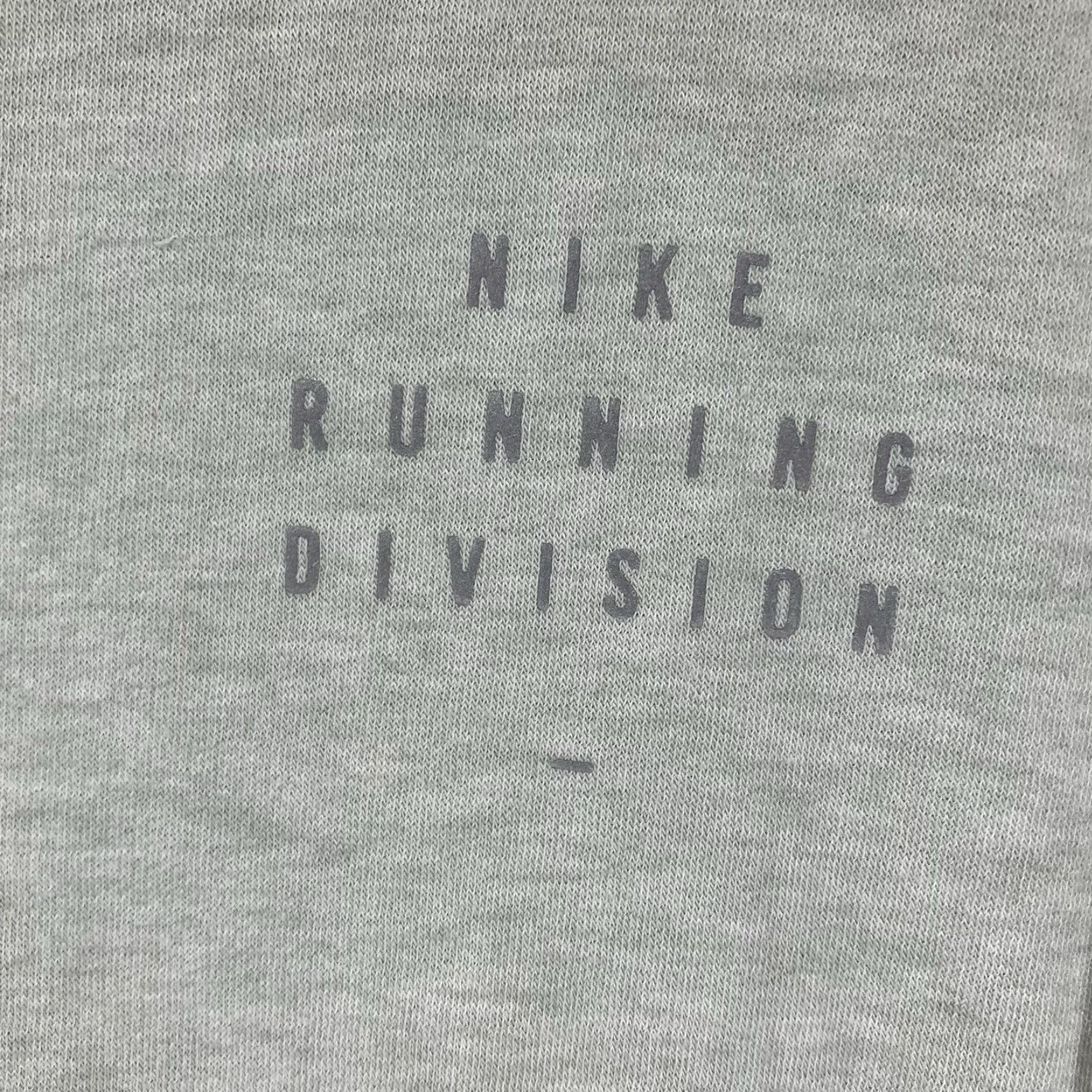 Nike Nike Running Division Women T-Shirt Mock Neck Athletic Light Sage Thumb Holes Shirt Size M / US 6-8 / IT 42-44 - 4 Thumbnail