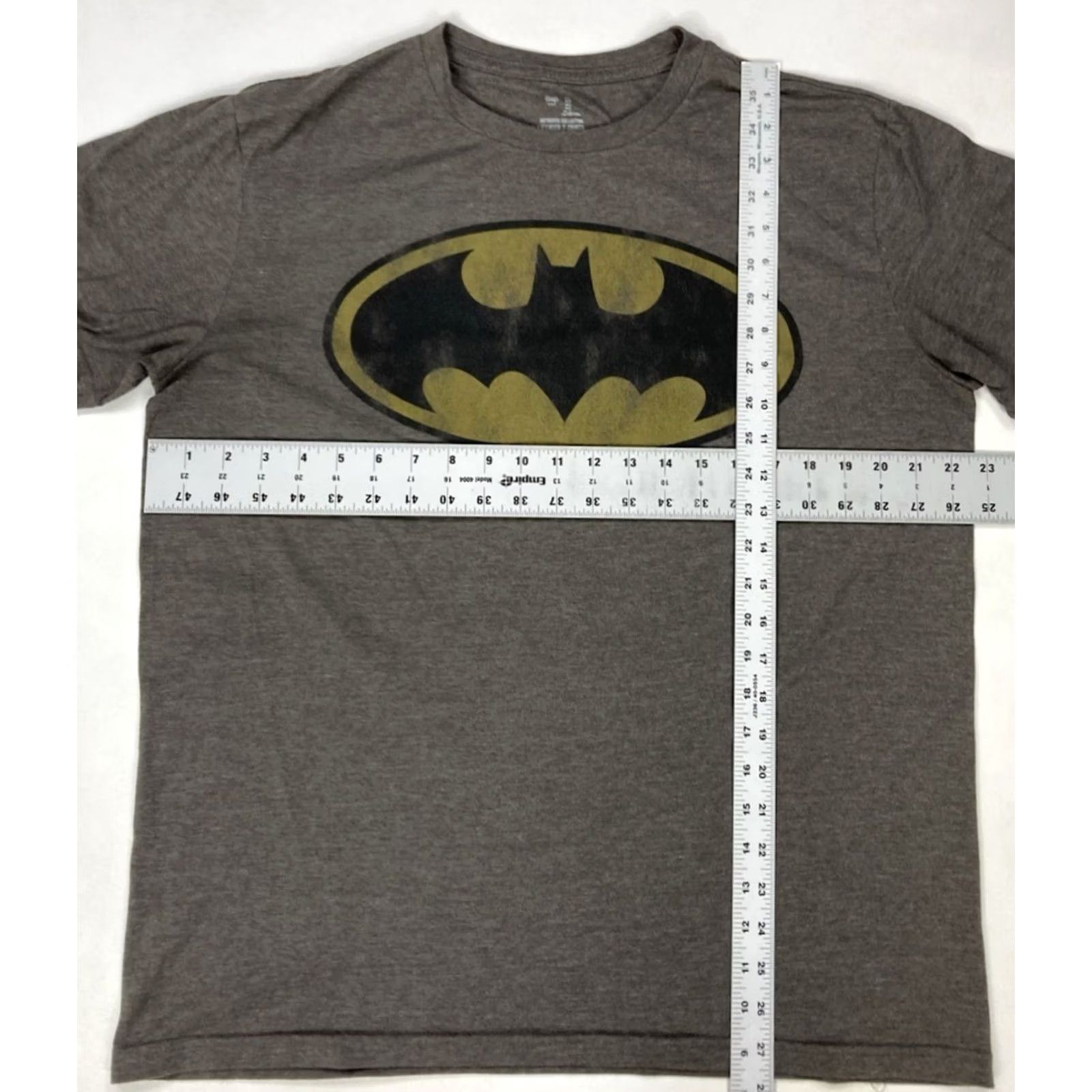 Gap VINTAGE Gap Batman Logo Graphic T-shirt Men L Brown Heather Retro Movie Merch Graphic Print Short Sleeve Crew Neck 2020s Mens Size US L / EU 52-54 / 3 - 5 Thumbnail