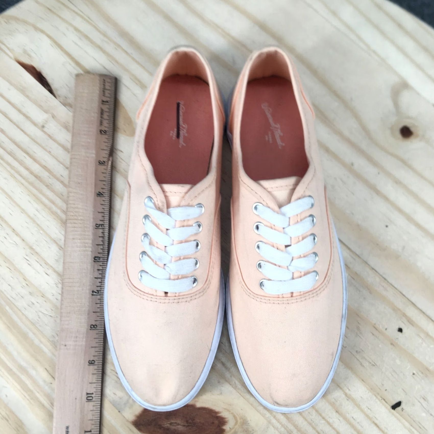Vintage Universal Thread Shoes Womens 7 Lunea Sneakers Peach Lace Up Low Top Round Toe Casual Walking Shoes Womens, Orange, Canvas Upper, Rubber Outsole Size M / US 6-8 / IT 42-44 - 3 Thumbnail