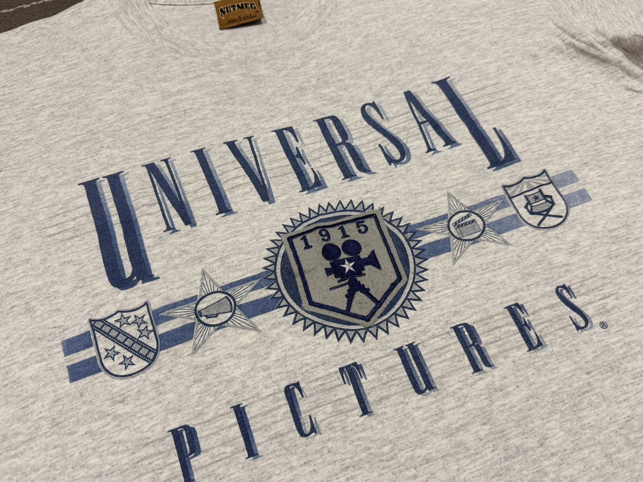 Vintage Vintage UNIVERSAL PICTURES X NUTMEG MILLS TEE XL 2212 Size US L / EU 52-54 / 3 - 8 Thumbnail