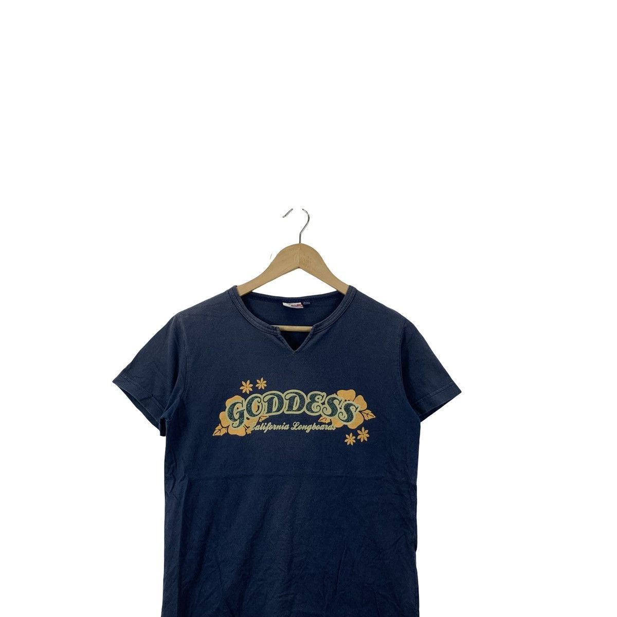 Vintage Vintage Goddess California Longboards Graphic Tee Floral Size L / US 10 / IT 46 - 2 Thumbnail