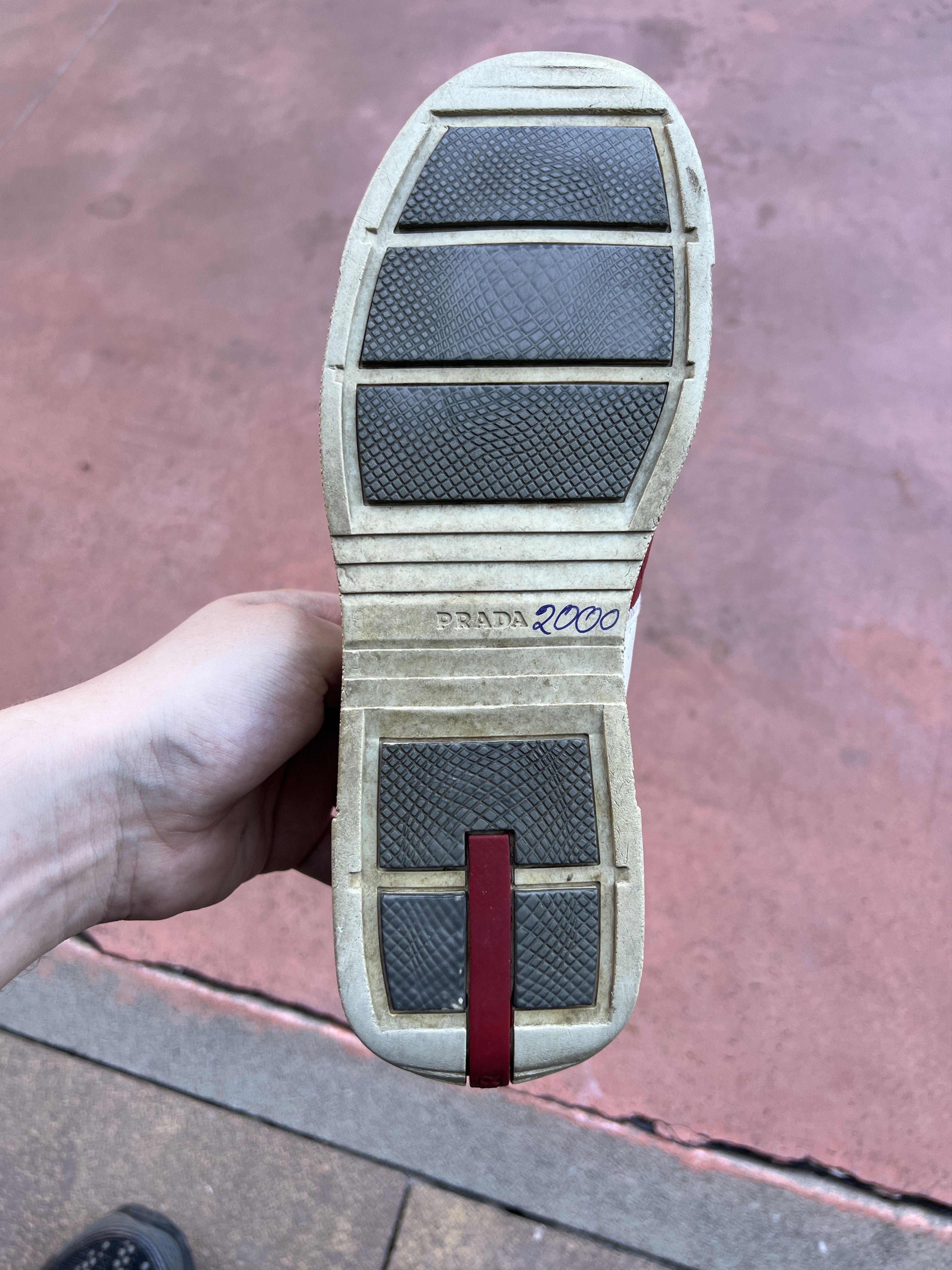 Prada Prada Vintage Y2K Low Sneakers 3E 3648 Size 39 Size US 9 / IT 39 - 9 Thumbnail