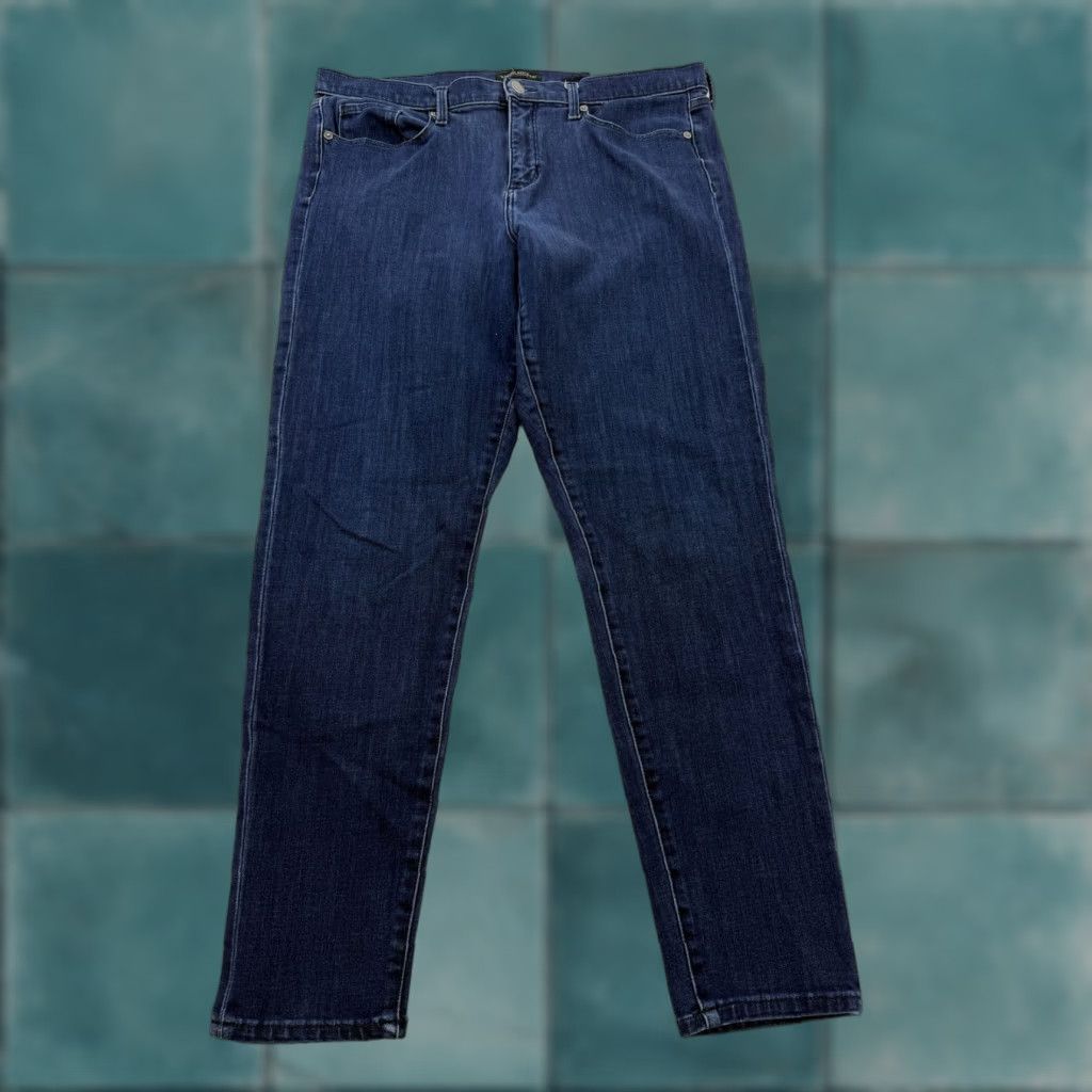Banana Republic Banana Republic Jeans Womens 33 Blue Skinny Slim Fit Premium Denim Dark Wash Size 24" / US 00 / IT 34 - 1 Thumbnail