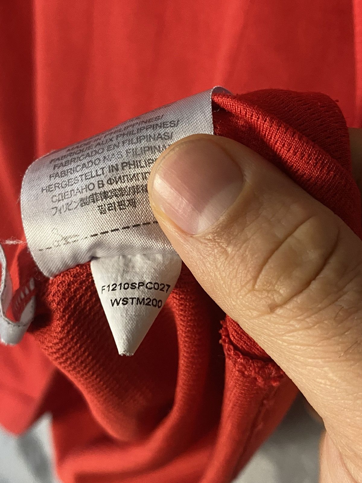 Vintage 2013 Vintage Warriors Liverpool Soccer Jersey #8 Gerrard Size US L / EU 52-54 / 3 - 5 Thumbnail