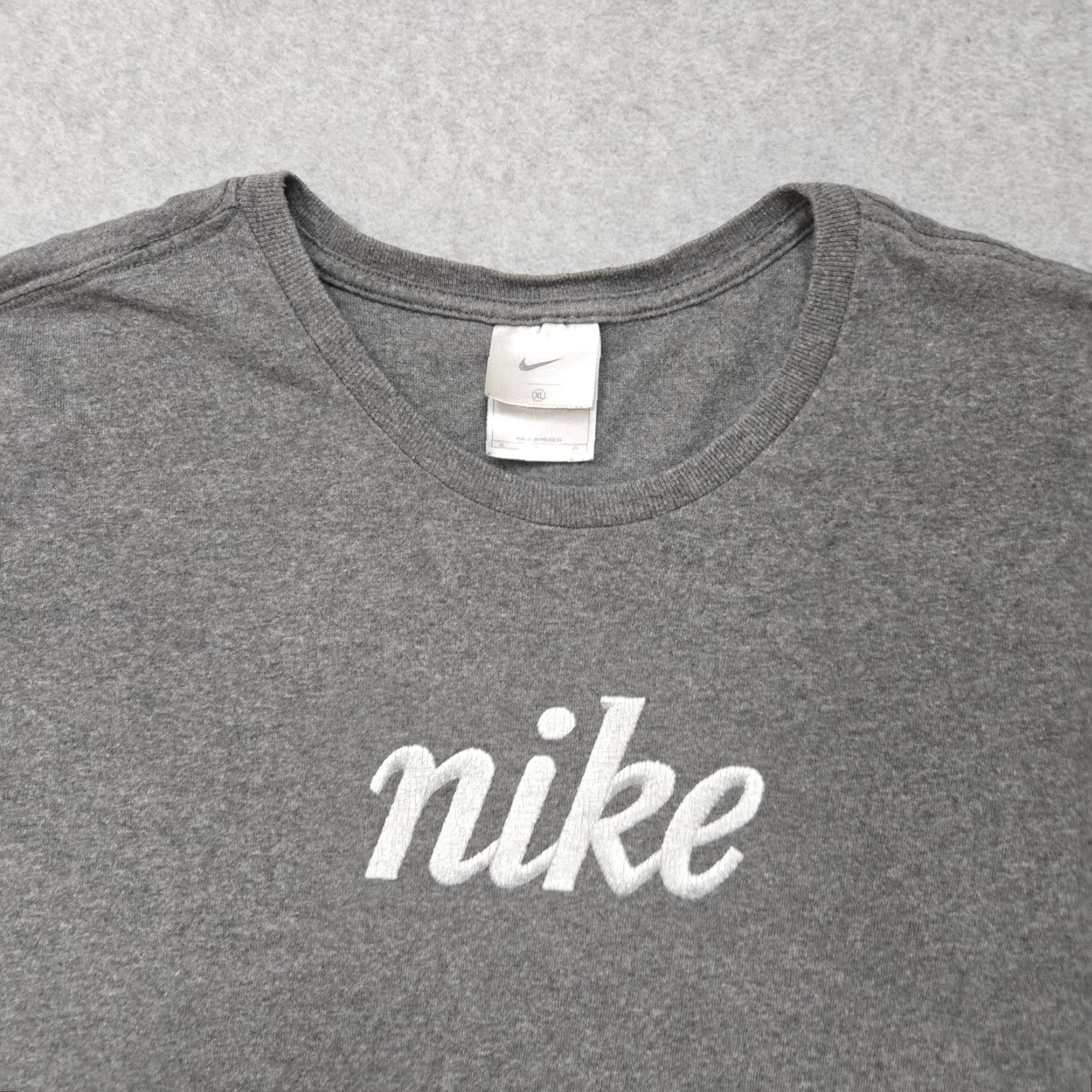 Nike Nike Shirt Mens XL Gray Long Sleeve Crewneck Embroidered Spell Out Logo Cotton Size US XL / EU 56 / 4 - 3 Thumbnail