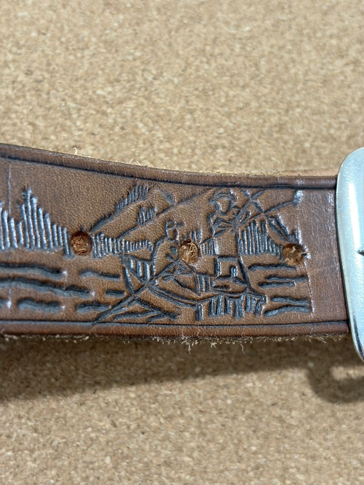 Bass Pro Shops Leather Belt Embossed Fishing Western Outdoor Casual Buckle Size 32 - 5 Thumbnail