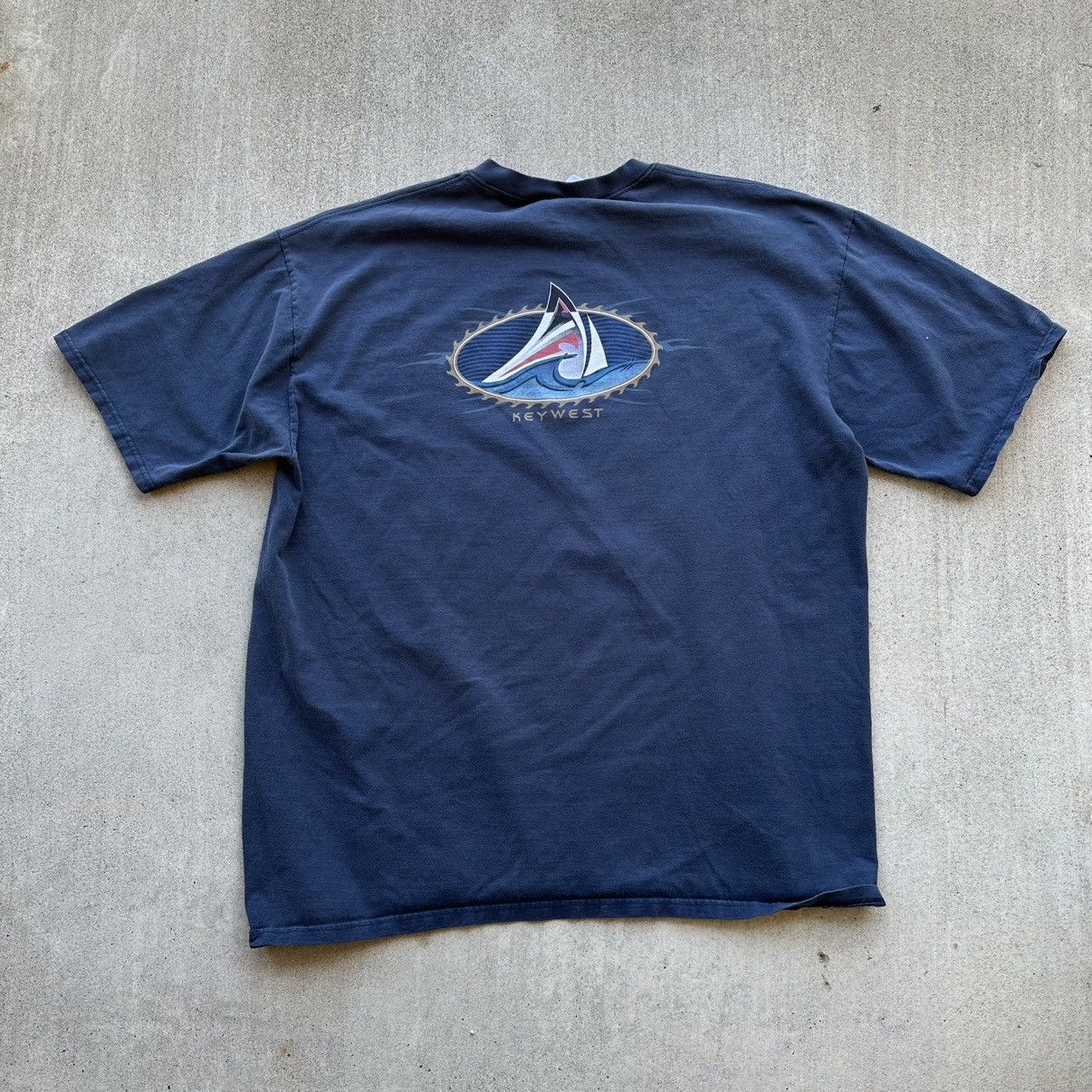Vintage Vintage Crazy Shirts Tee Y2K Key West Graphic Size 2XL Size US XXL / EU 58 / 5 - 1 Thumbnail