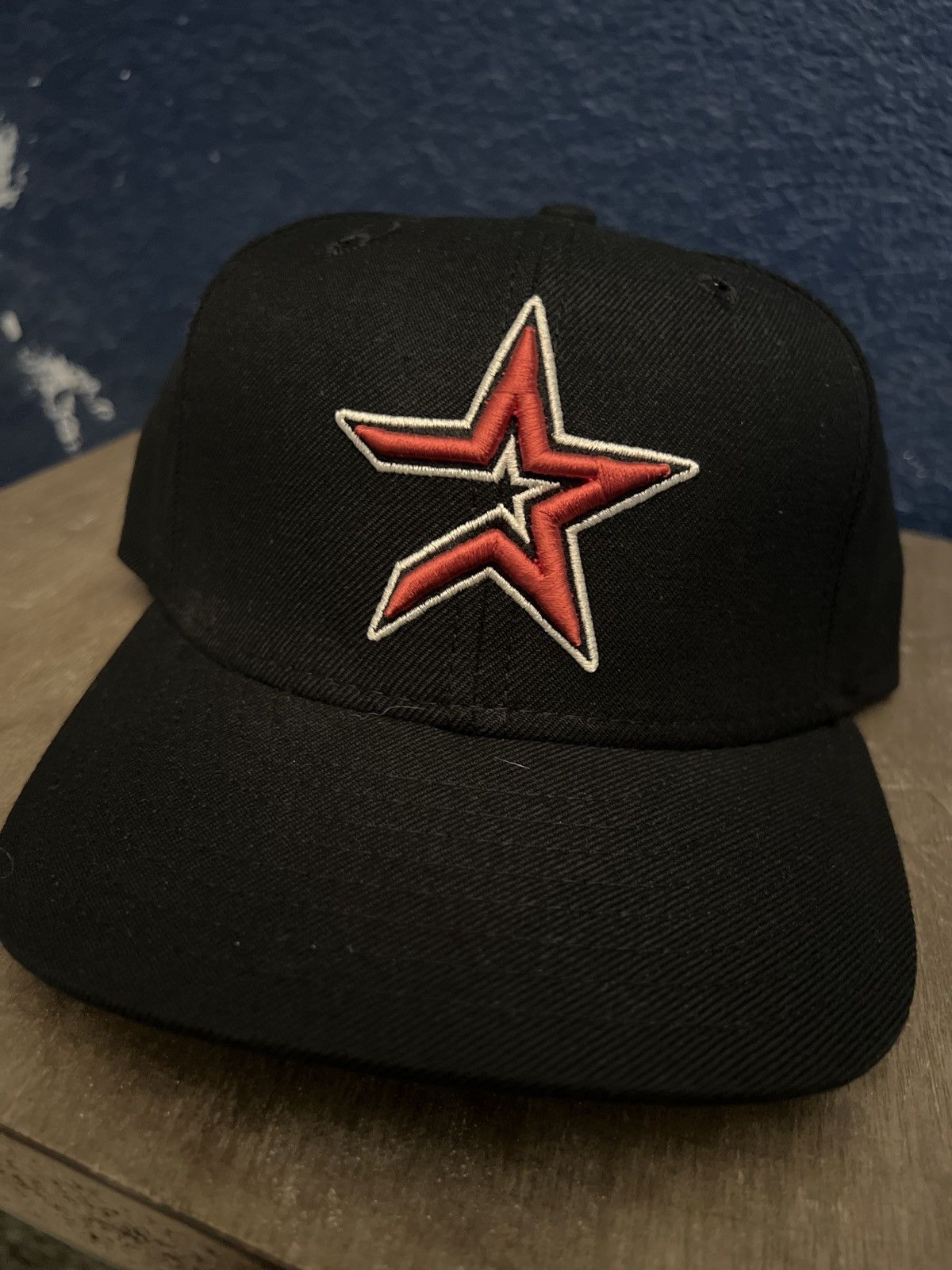 Hat Club × New Era × Vintage Vintage Houston astros fitted size 7 1/4 Size ONE SIZE - 7 Thumbnail