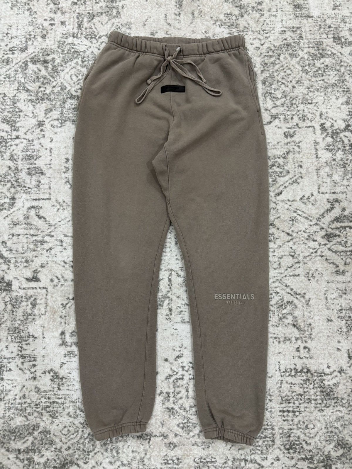 Essentials Essentials fear of god Jogger Pants Size US 30 / EU 46 - 1 Thumbnail