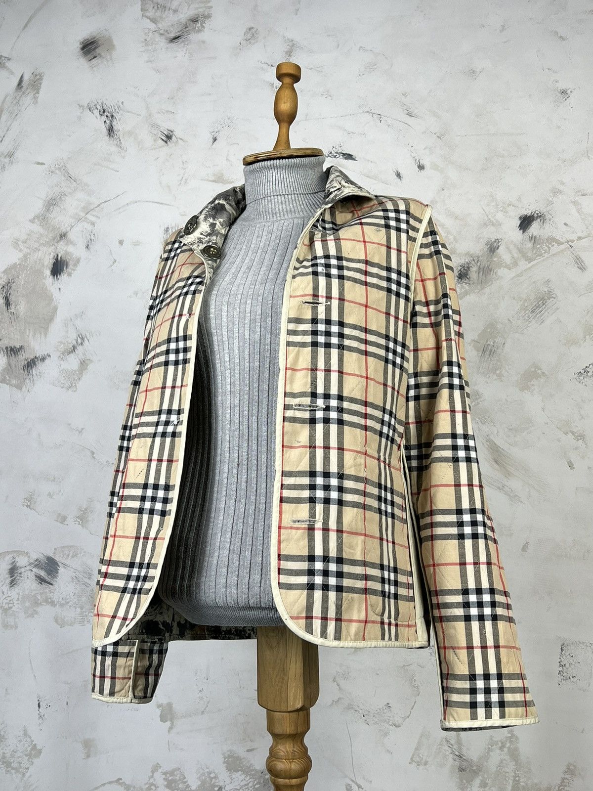 Burberry Vintage Burberry Custom Quilted Jacket Nova Check XS - S Size S / US 4 / IT 40 - 7 Thumbnail