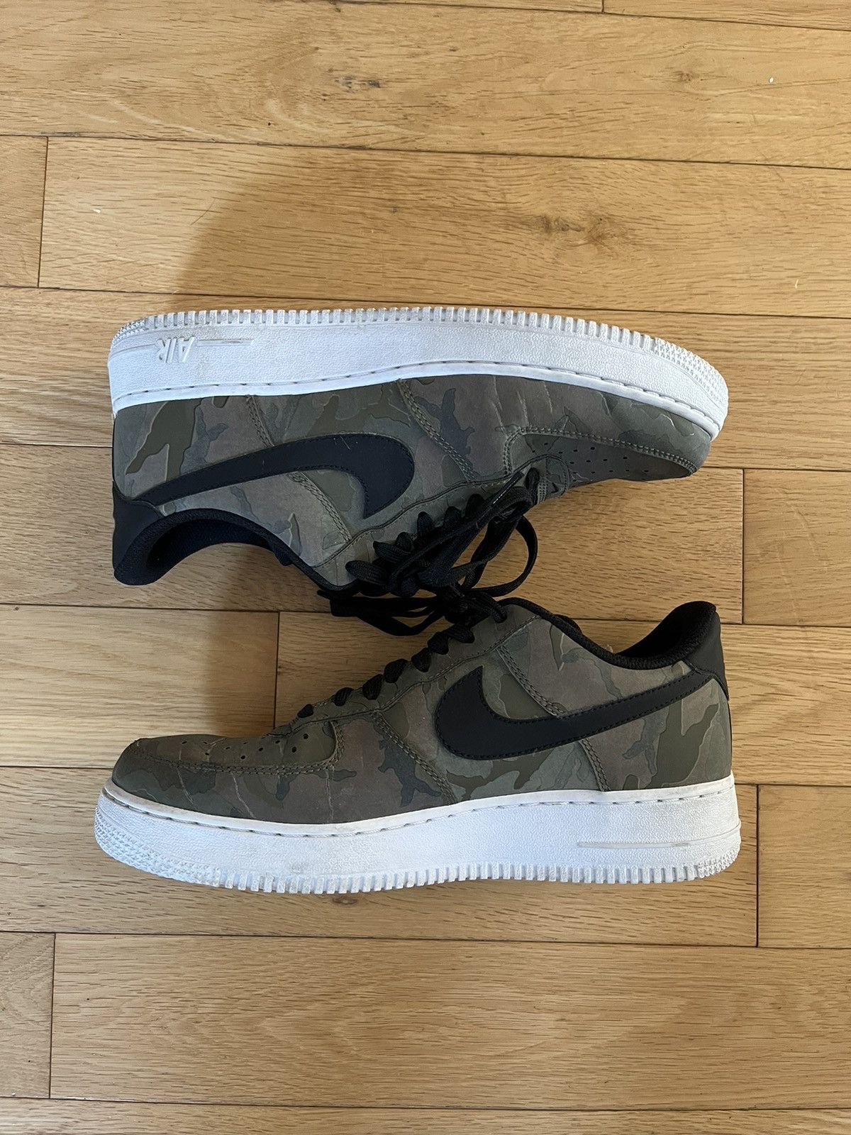 Nike Nike Air Force 1 Low Olive Reflective Camo Size US 9 / EU 42 - 1 Thumbnail