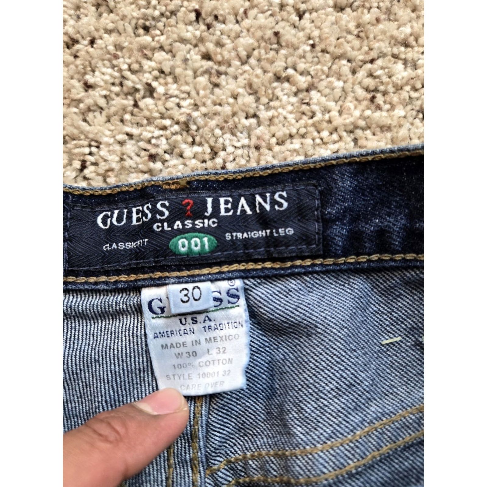 Guess VINTAGE GUESS Jeans Men 28X29 Blue 001 Classic Fit Straight Leg Denim Y2K 90s Mens Size US 28 / EU 44 - 4 Thumbnail