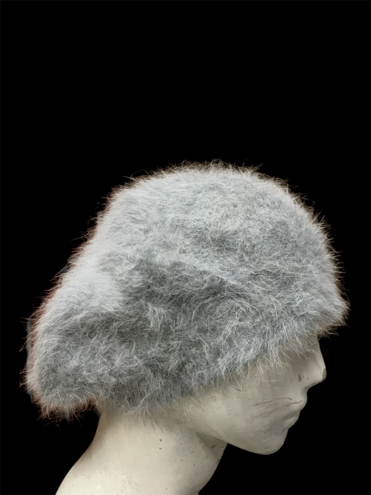 Japanese Brand Warm Fluffy Fur Knitted Beanie hat Size ONE SIZE - 2 Thumbnail