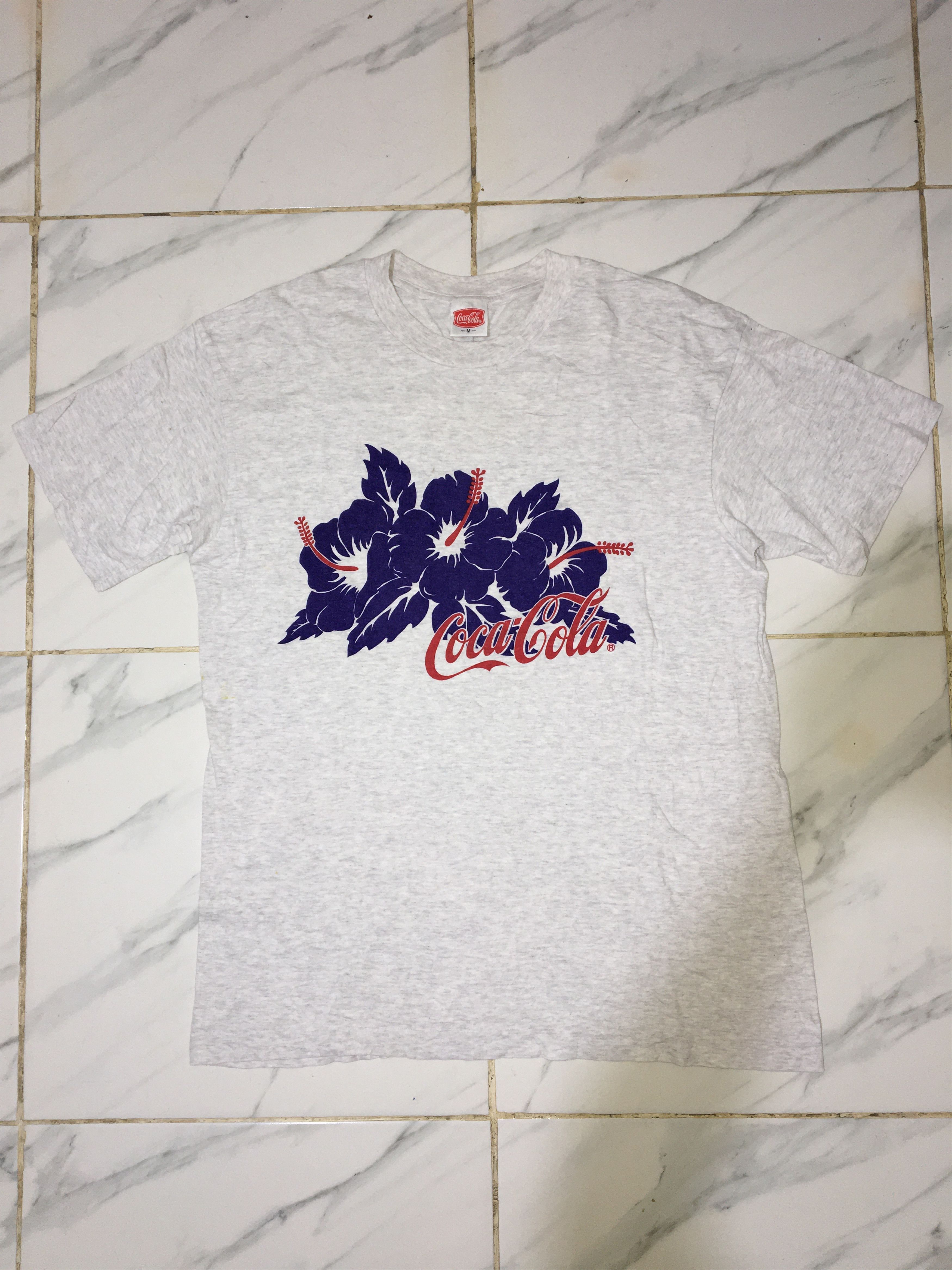 Coca Cola Vintage 90s The Coca Cola Company All Rights Reserved Tshirt Size US M / EU 48-50 / 2 - 1 Thumbnail