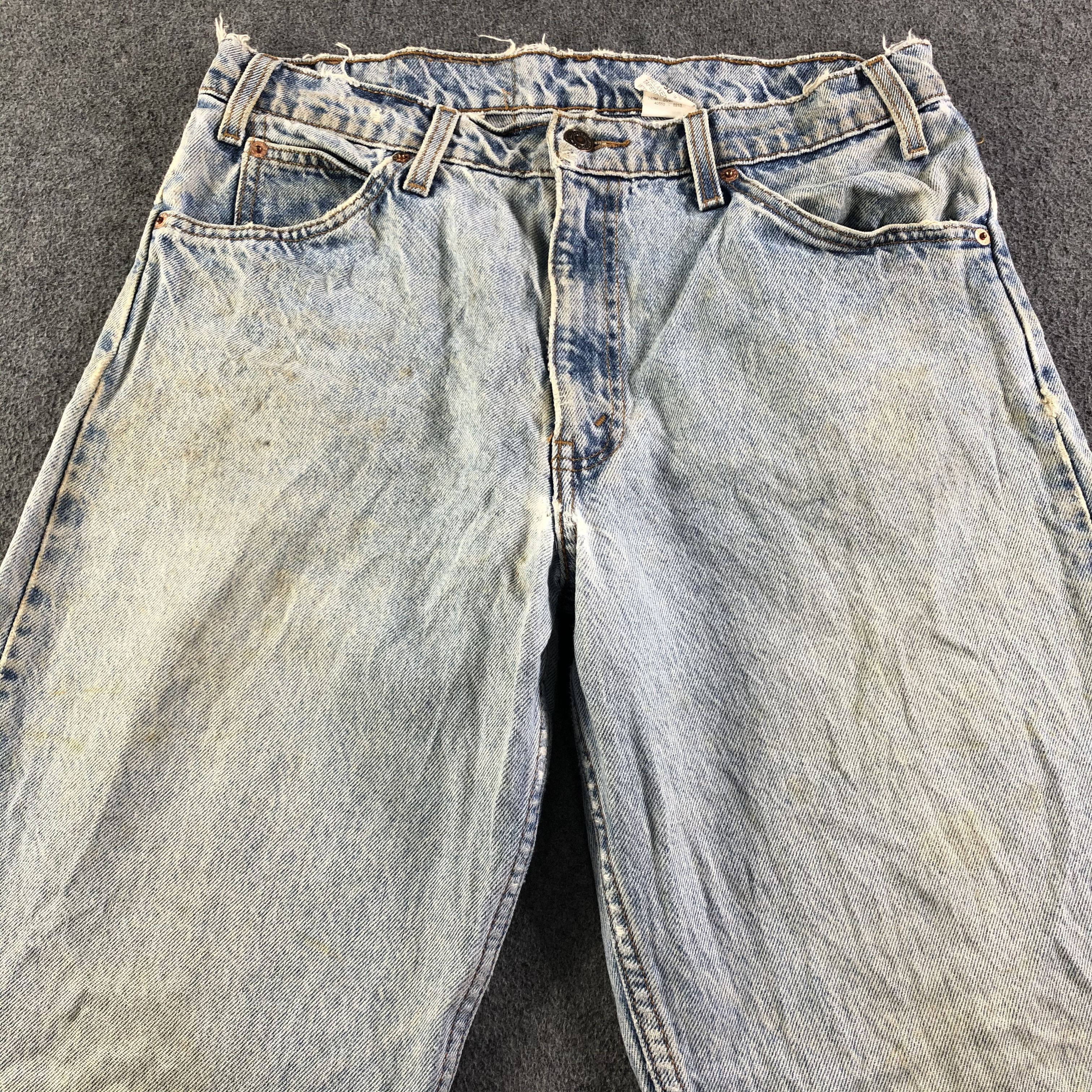 Levi's 90s Vintage Light Wash Levis 550 Jeans-J3353 Size US 33 - 3 Thumbnail