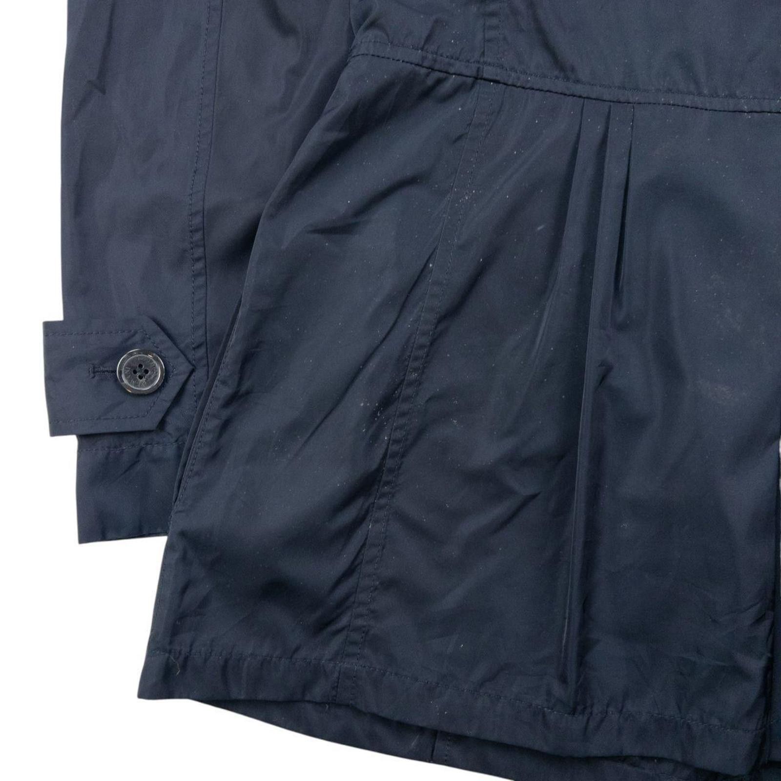 Armani Vintage Armani Collezioni Lightweight Waterproof Jacket M Size US M / EU 48-50 / 2 - 7 Thumbnail