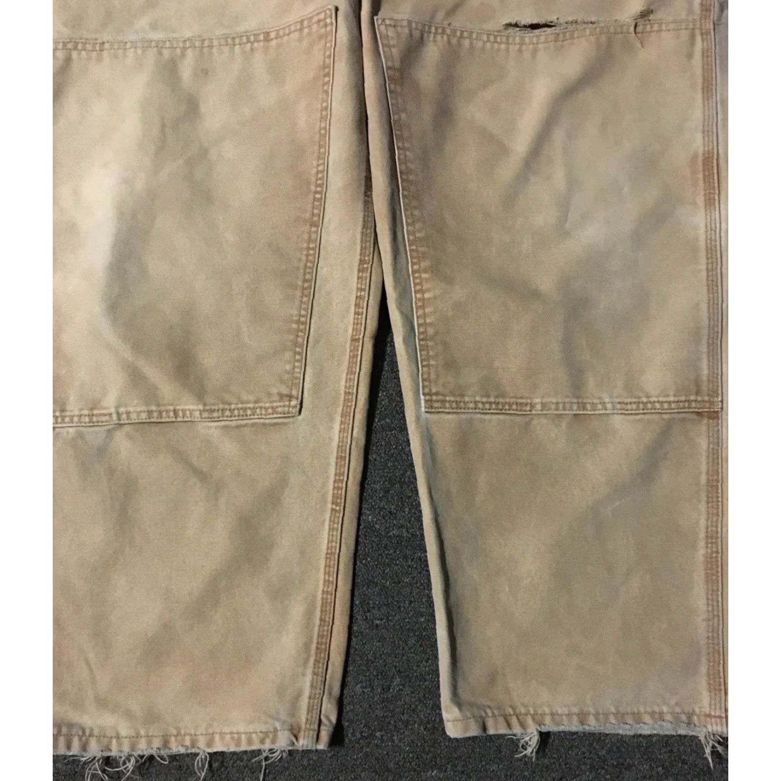 Carhartt VINTAGE Carhartt Overalls Trucker Grunge 90s 80s Biker Punk Distressed Tan 48 Men Double Knee Workwear Jeans Size US 32 / EU 48 - 3 Thumbnail