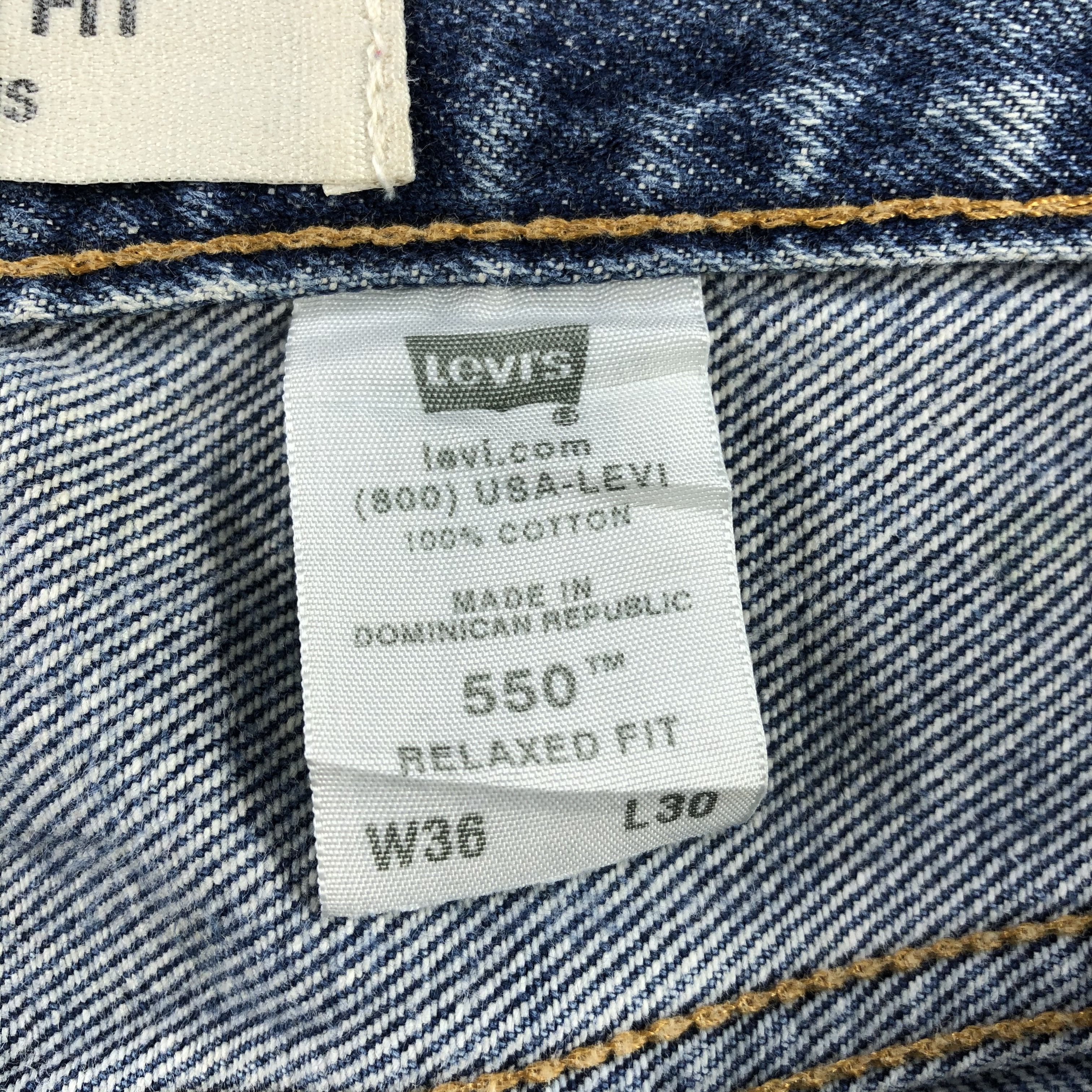 Levi's × Vintage Vintage Blue Wash Levis 550 Jeans-JM2977 Size US 35 - 13 Thumbnail