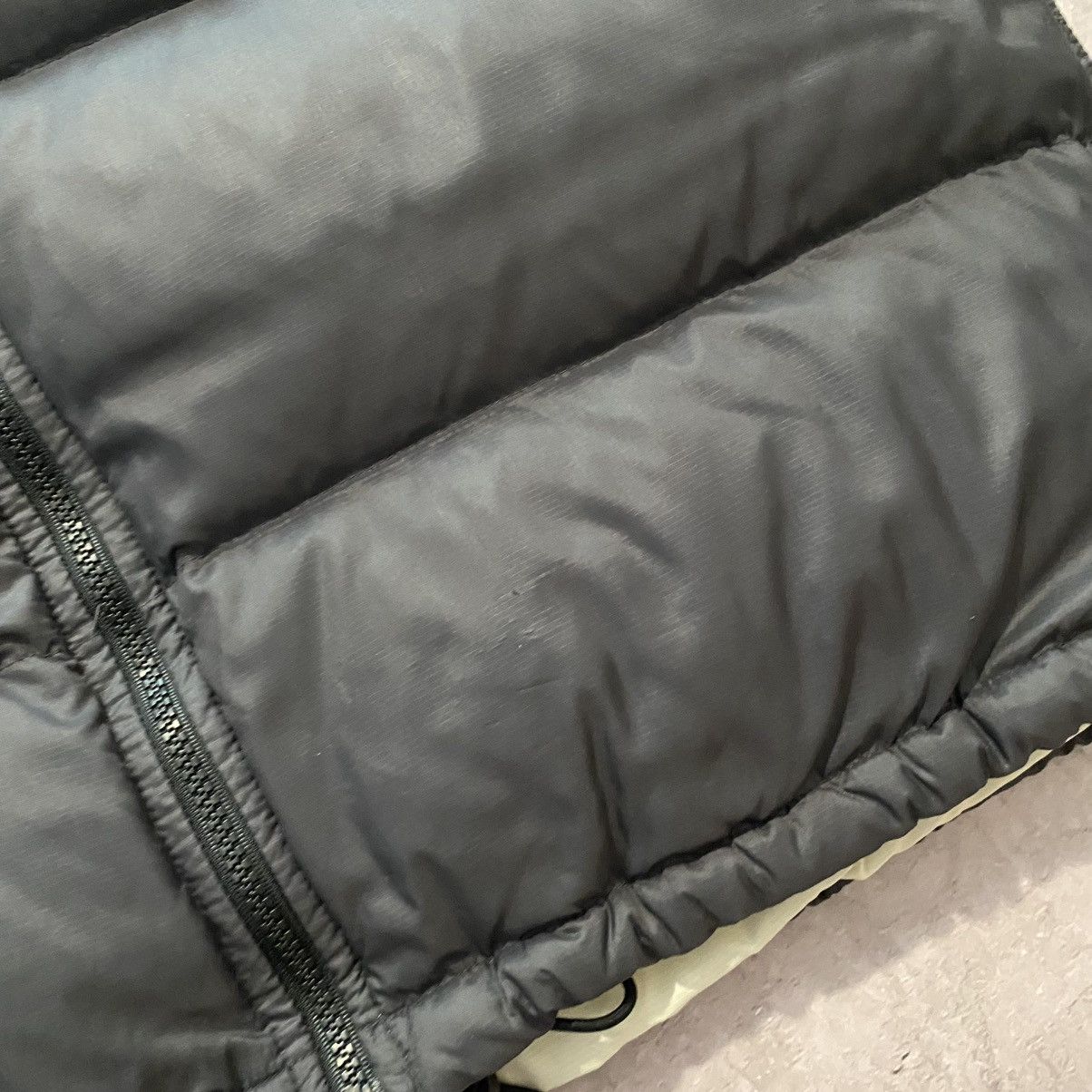 Nike RARE ! VINTAGE NIKE PUFFER DOWN JACKET BIG LOGO 90s Size US M / EU 48-50 / 2 - 12 Thumbnail