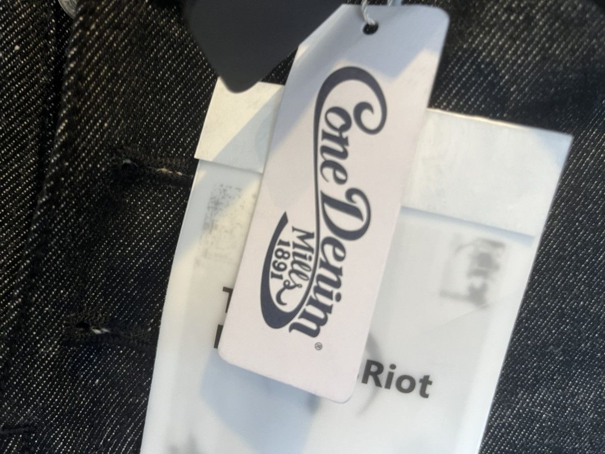 Japanese Brand THE BUTCHER RIOT raw denim jeans wide fit open button flye Size US 28 / EU 44 - 6 Thumbnail