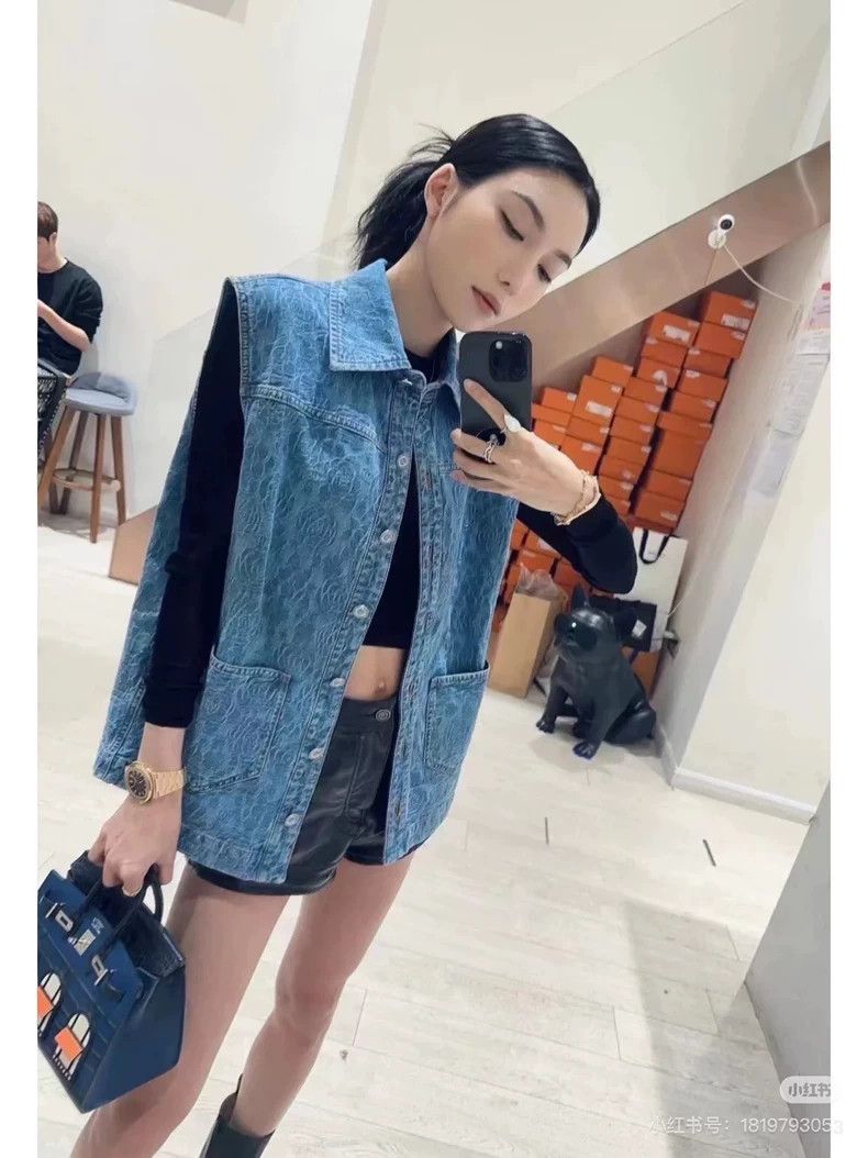 Chanel Chanel 23P Spring and Summer Preview Blue Camellia Sleevel Size XS / US 0-2 / IT 36-38 - 9 Thumbnail