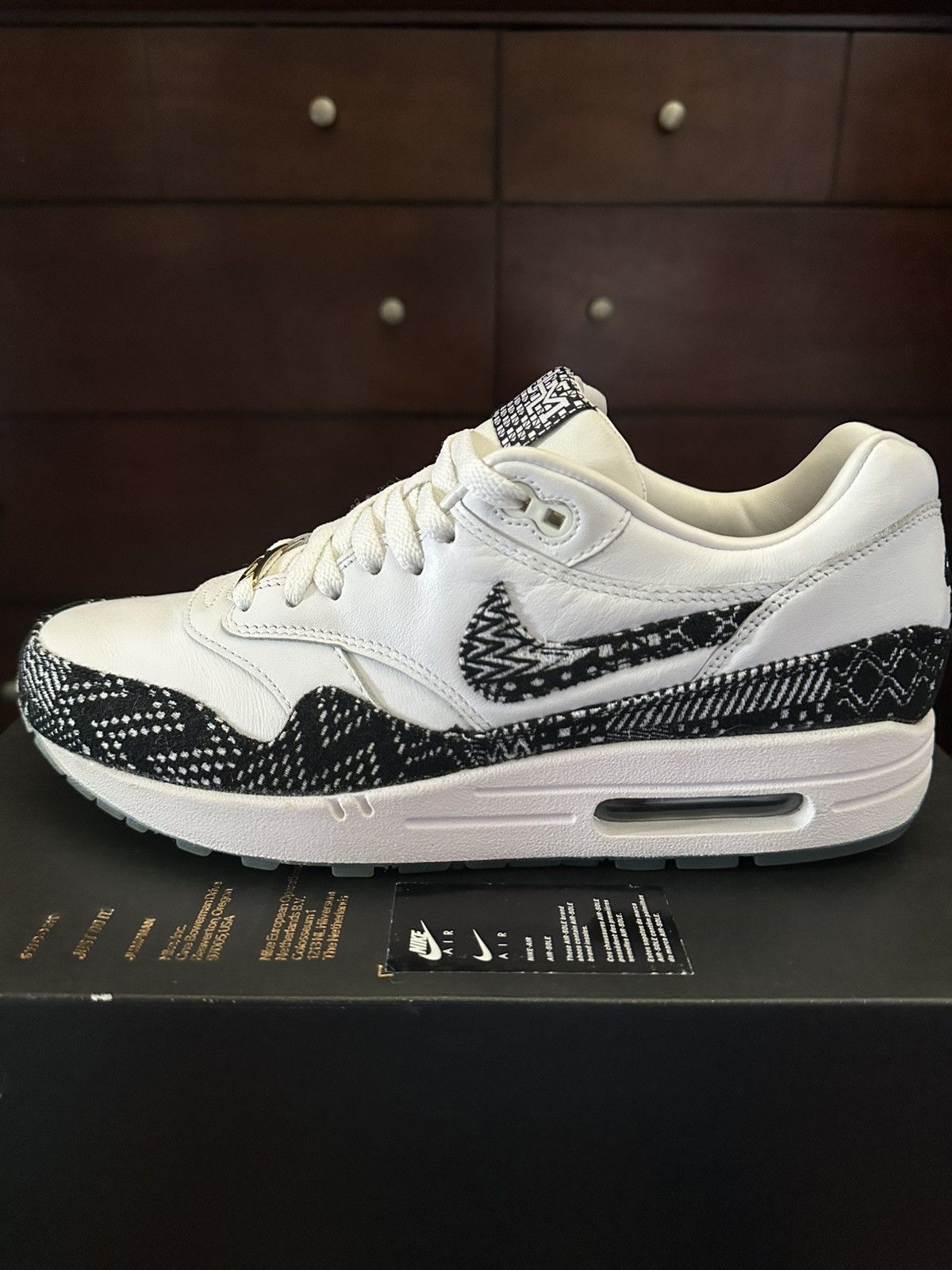 Nike Air Max 1 BHM QS White Black-Metallic Gold