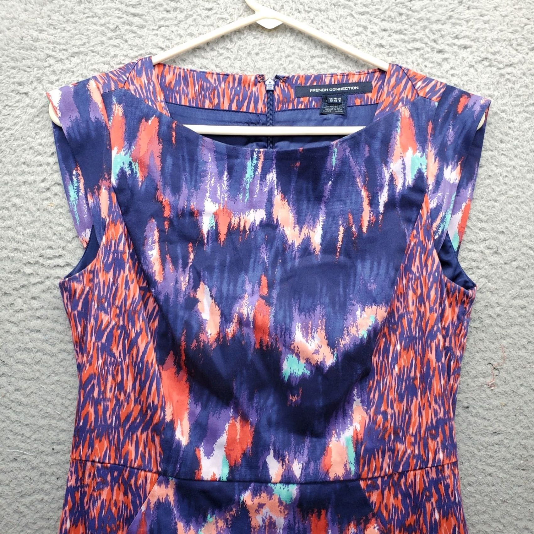 French Connection French Connection Women Ikat Cap Sleeve Sheath Dress 8 Multicolor Sleeveless Back Zip Lined Size M / US 6-8 / IT 42-44 - 6 Thumbnail
