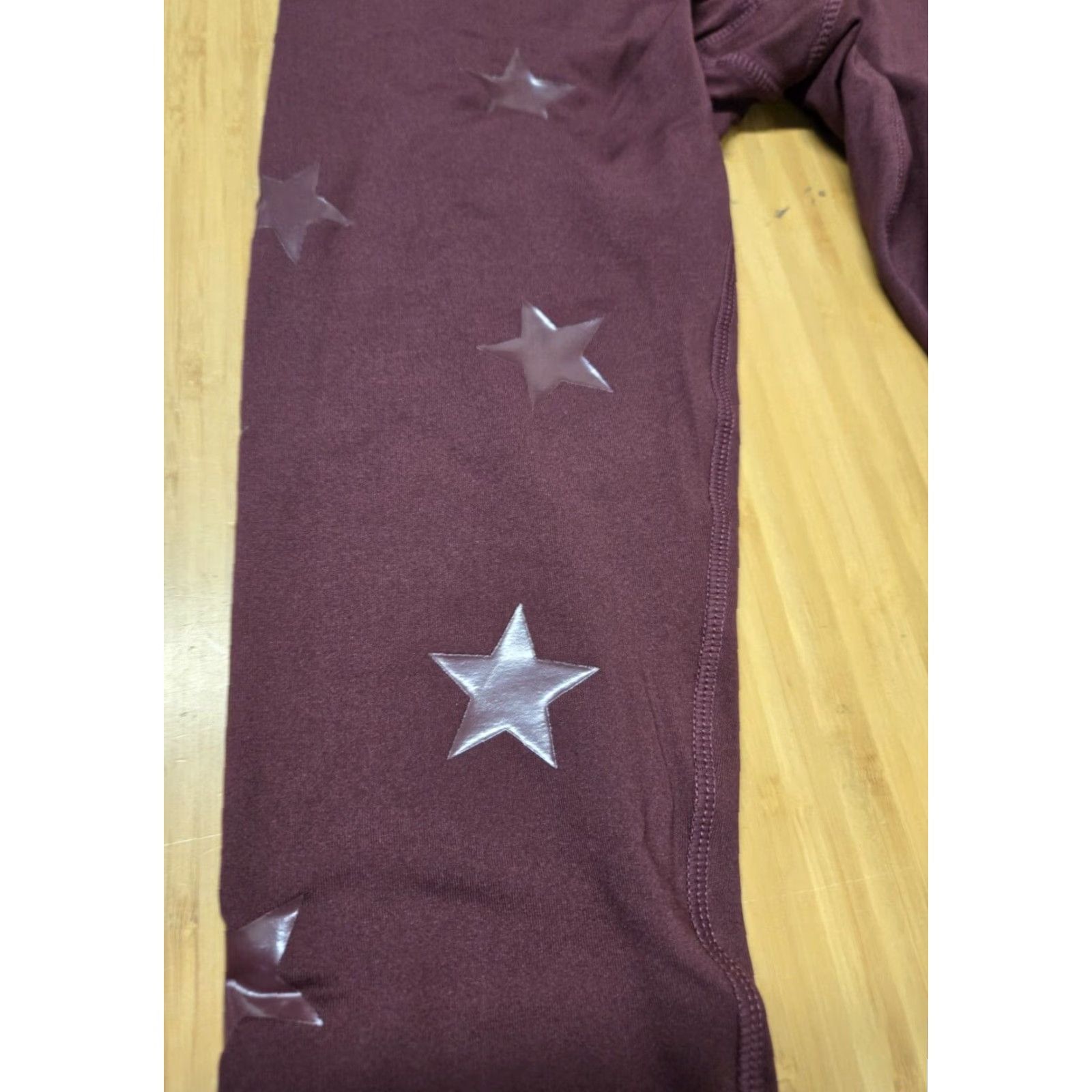 Jessica Simpson Jessica Simpson Warm Up Leggings Stars Fig Medium Women's Activewear Zip Pocket Size 32" / US 10 / IT 46 - 2 Thumbnail