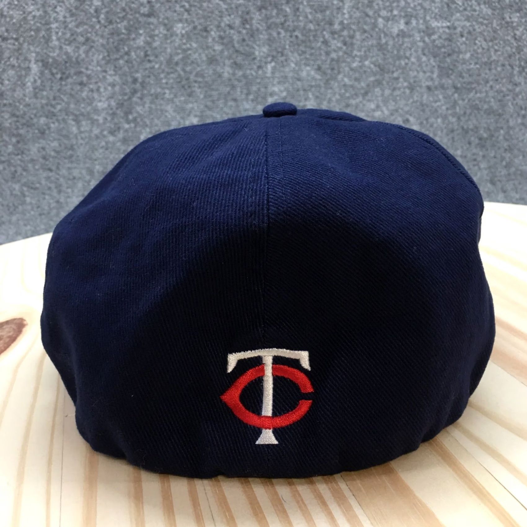 Twins Minnesota Twins Hat Mens Blue OS Fitted Curved Brim Embroidered Logo Size ONE SIZE - 6 Thumbnail