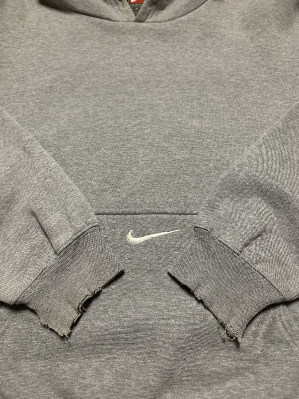 Nike Vintage 90’s Distressed Nike Center Logo Boxy Cut Tag Team Size US M / EU 48-50 / 2 - 8 Thumbnail