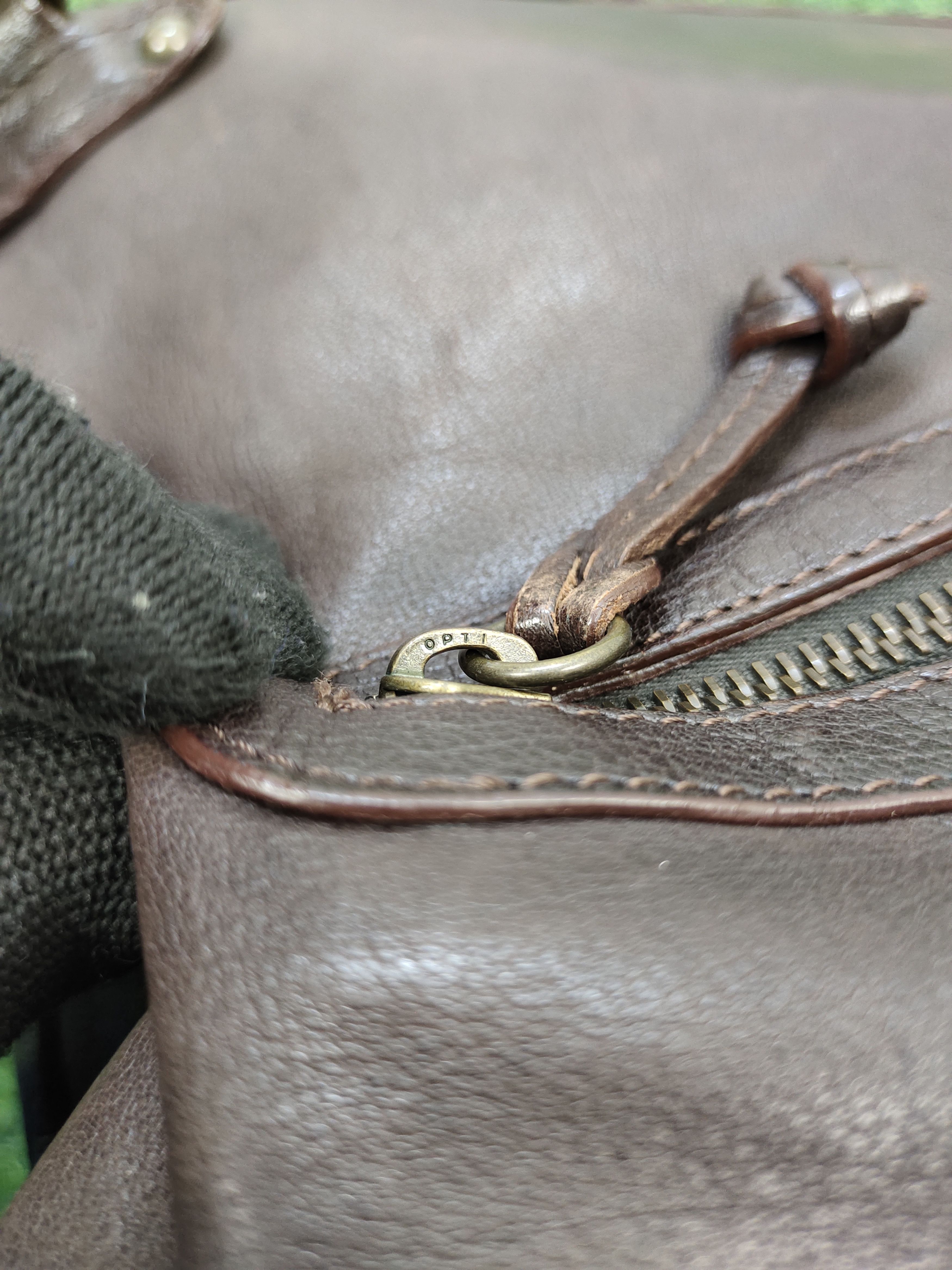 Vintage Via Repubblica Italy Patina Full Leather 2 Way Bag