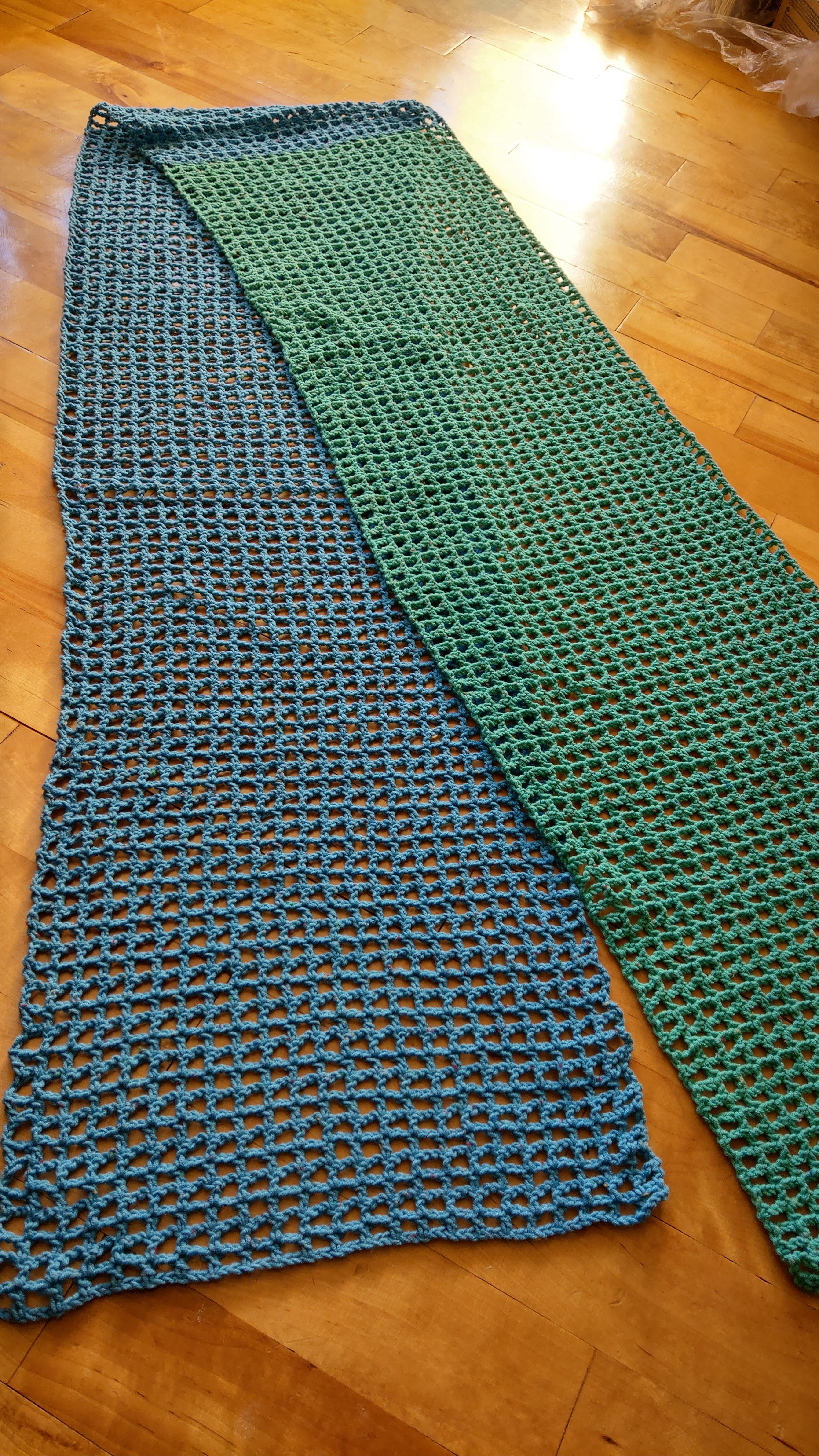 Homespun Knitwear New Handmade Crochet Scarf Duo Coloured Size ONE SIZE - 5 Thumbnail