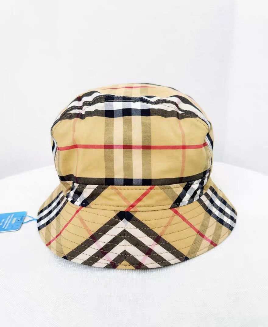 Burberry Burberry fisherman hat Size ONE SIZE - 1 Thumbnail