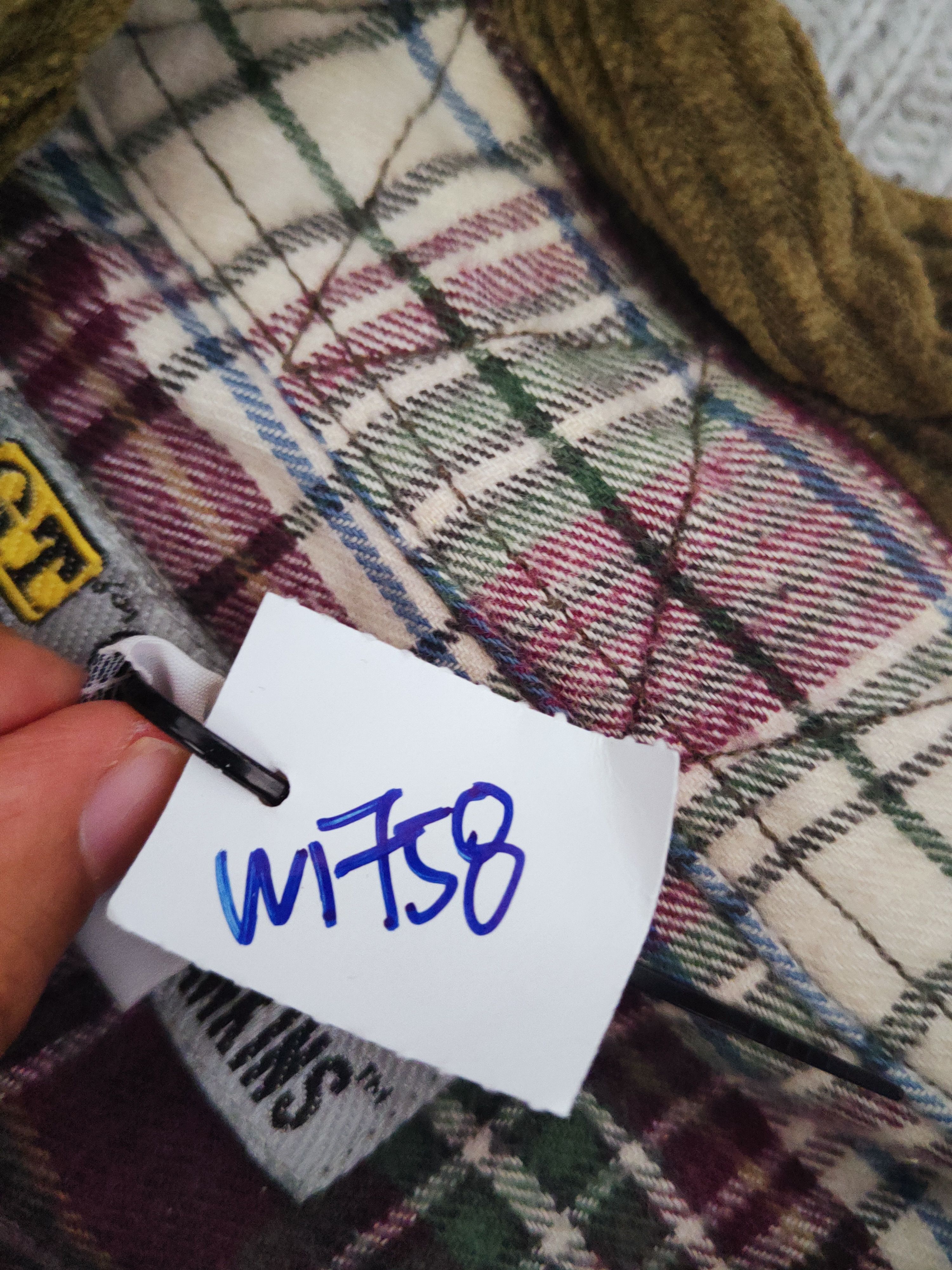 Vintage George Thomas Hawkins Olive Corduroy jacket #W1758 Size US M / EU 48-50 / 2 - 13 Thumbnail