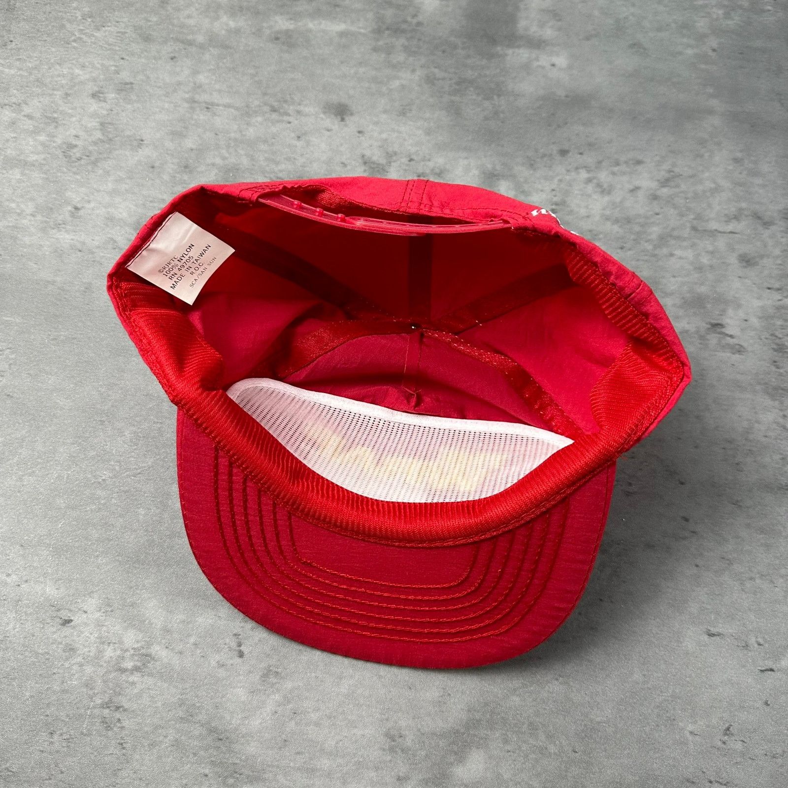Vintage Vintage The Wrap Only Winston Has It Cigarette Red Hat Size ONE SIZE - 4 Thumbnail